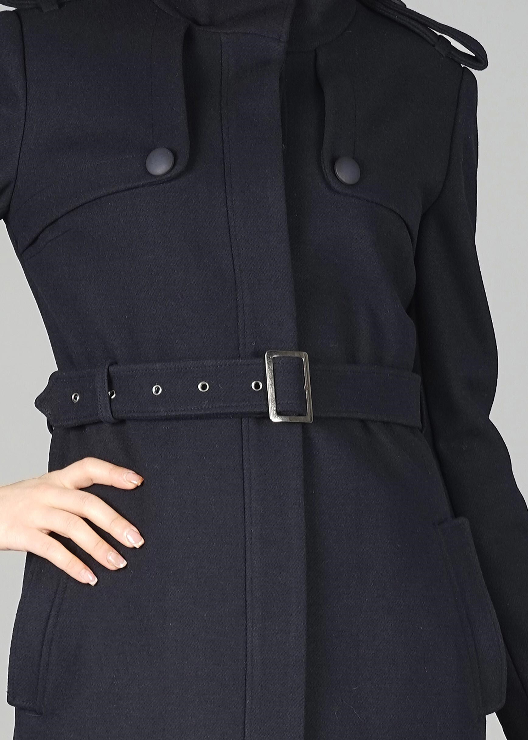 Tesettür giyim LACİVERT CEP DETAYLI KEMERLİ KABAN 9584