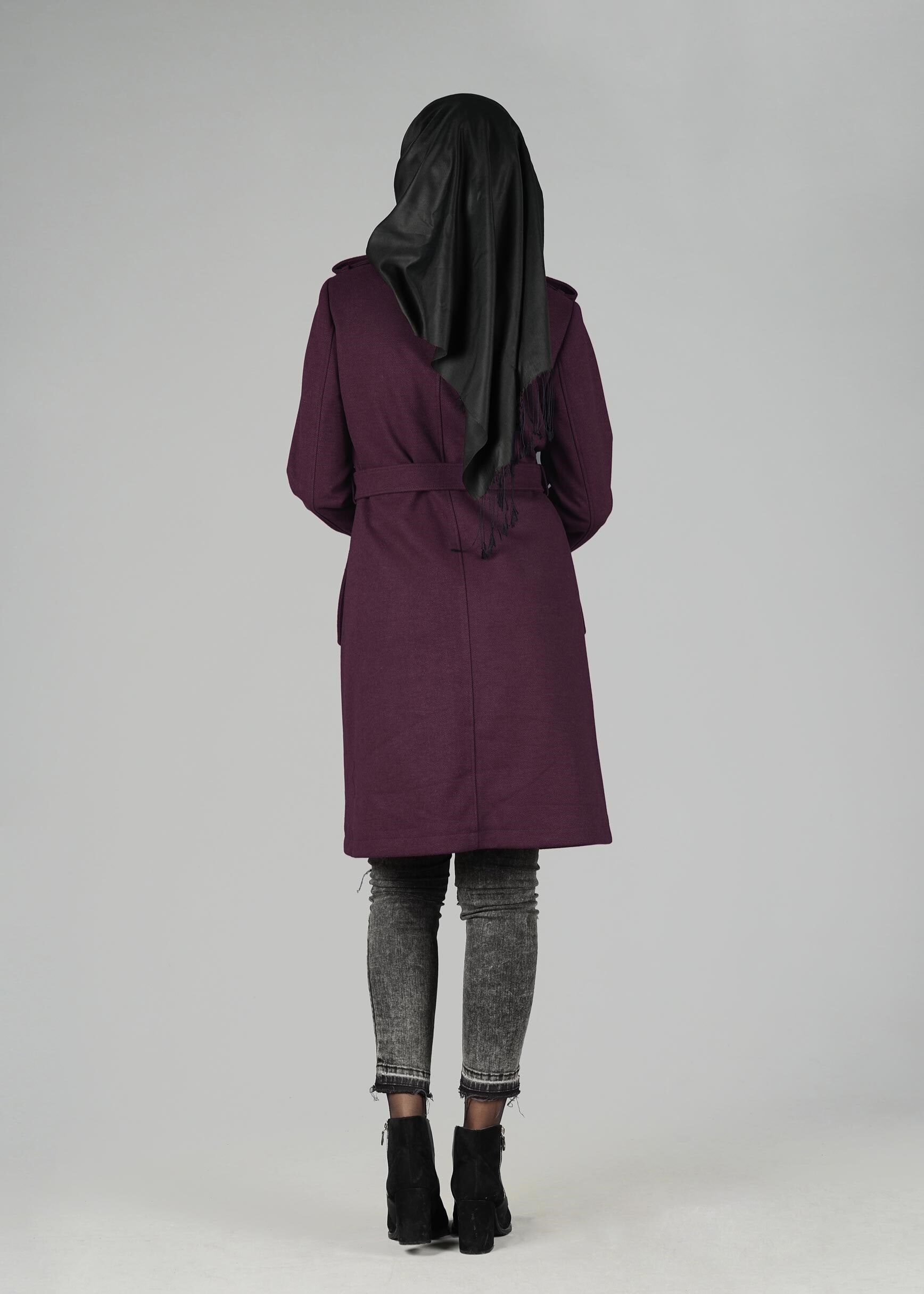 Tesettür giyim MÜRDÜM CEP DETAYLI KEMERLİ KABAN 9584