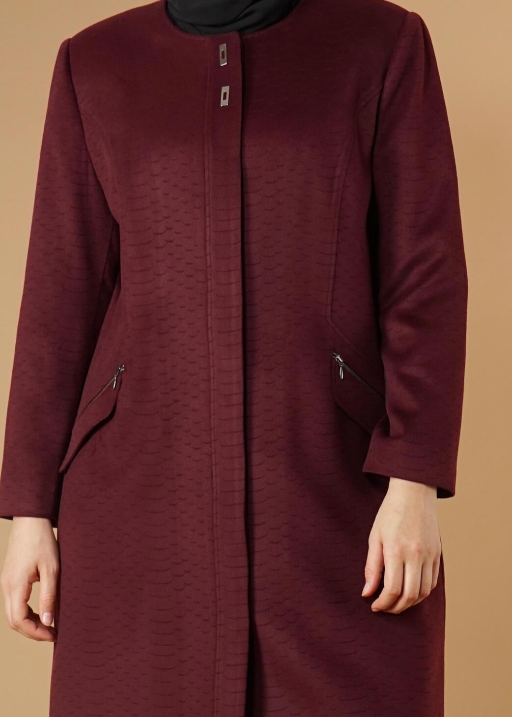 Tesettür giyim BORDO BİSİKLET YAKA FERMUARLI KABAN 9596 