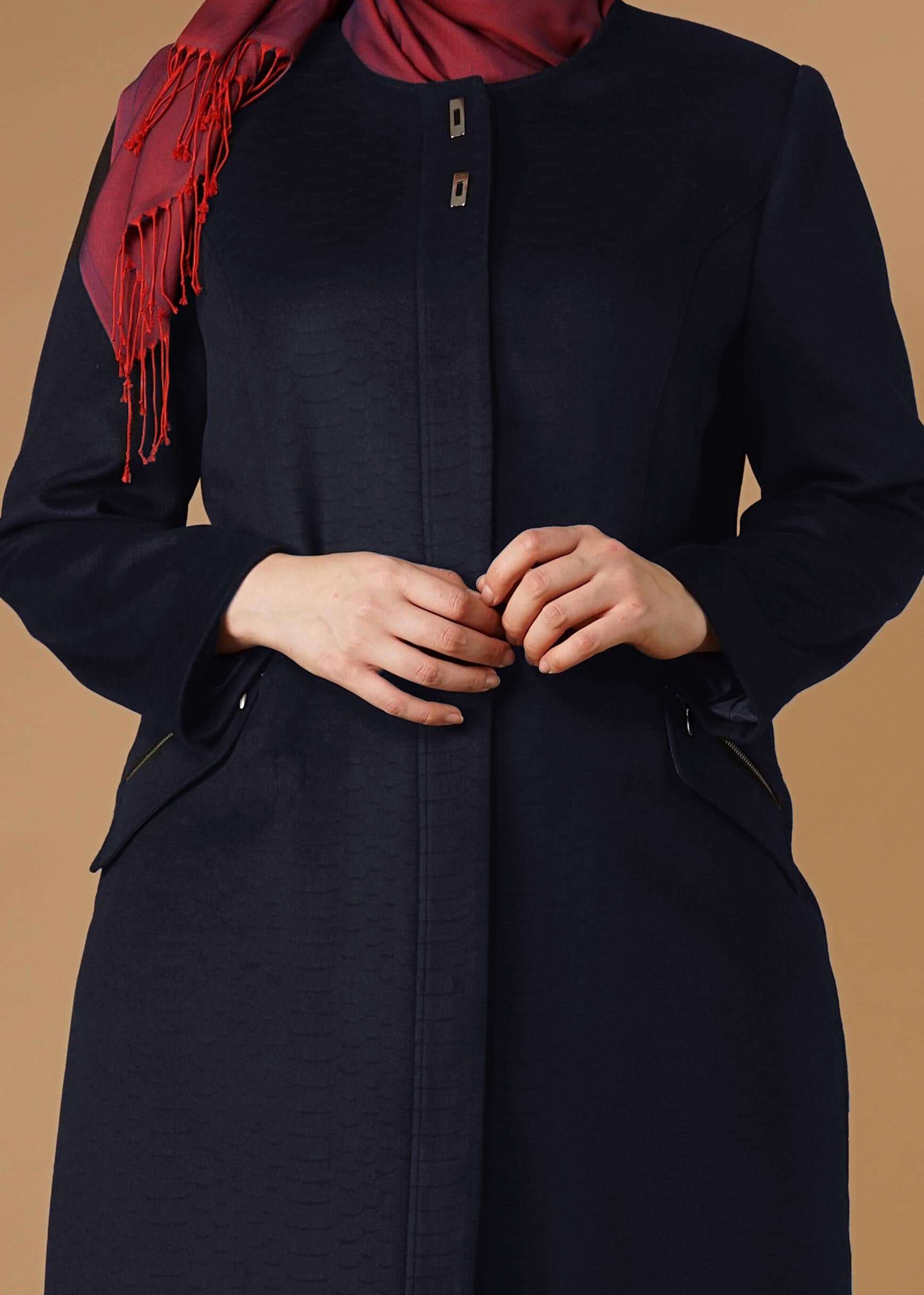 Tesettür giyim LACİVERT BİSİKLET YAKA FERMUARLI KABAN 9596 