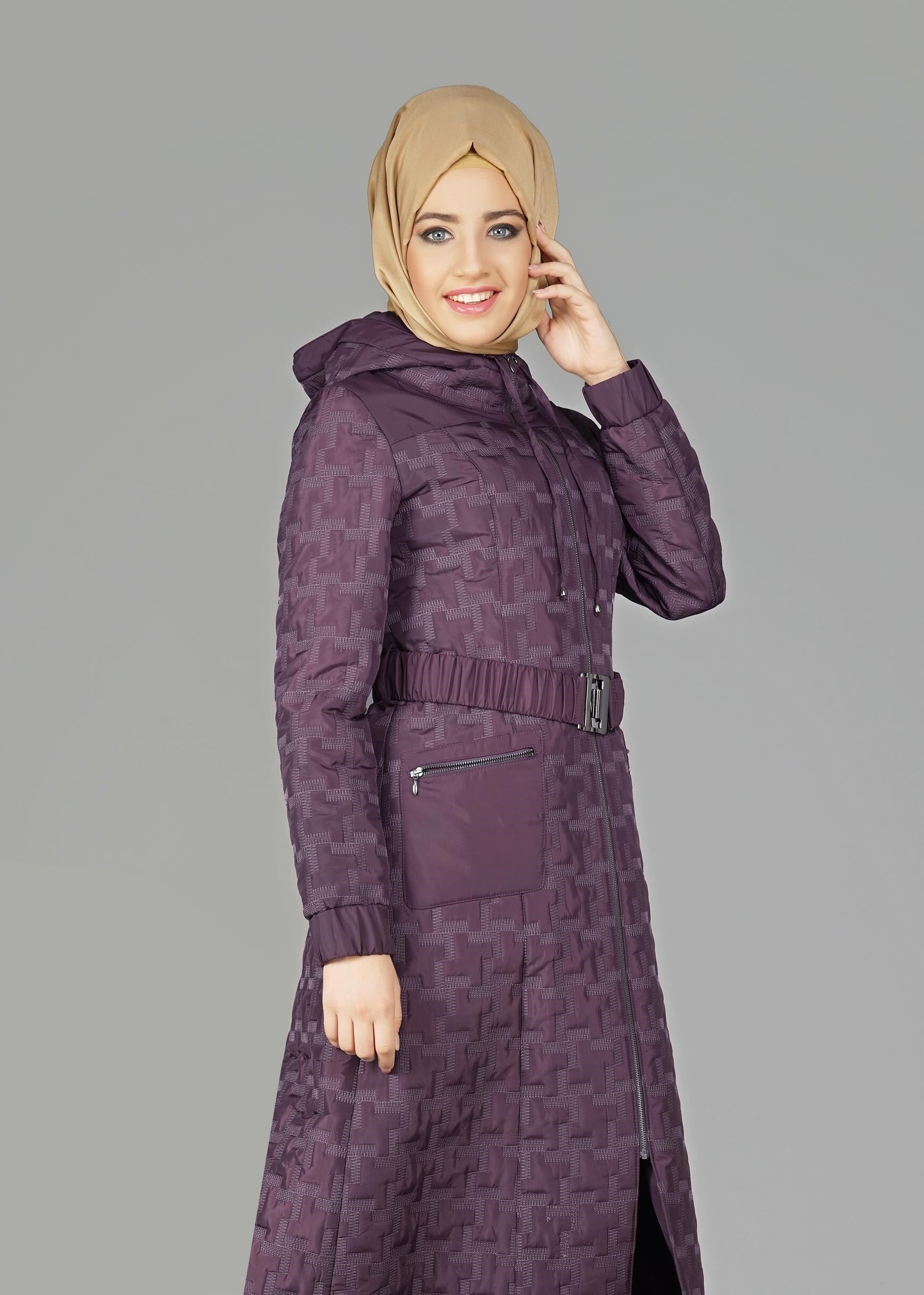 Tesettür giyim MÜRDÜM KEMERLİ KAPÜŞONLU KABAN 9600
