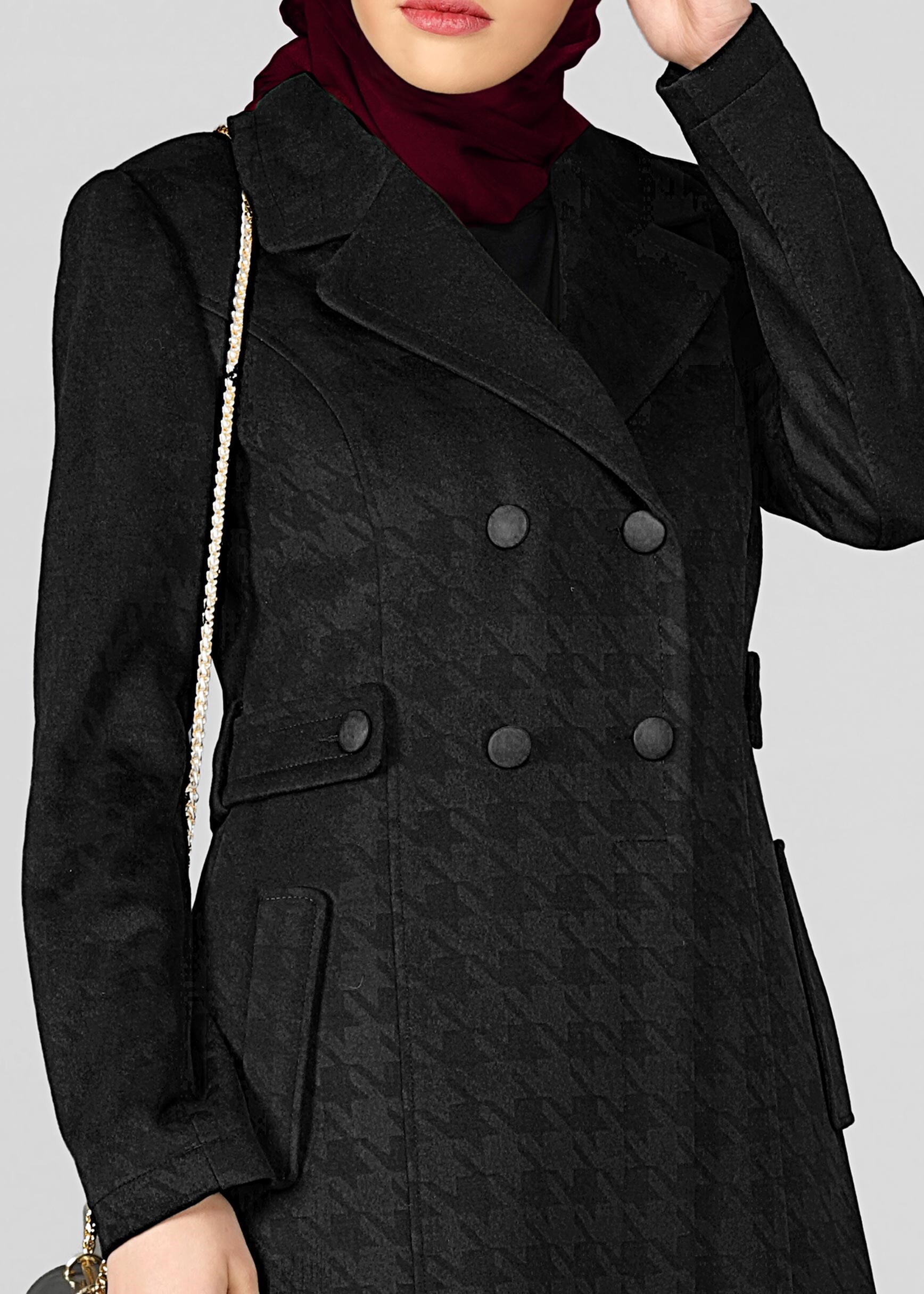 Tesettür giyim SİYAH KRUVAZE YAKA DÜĞMELİ KABAN 9607