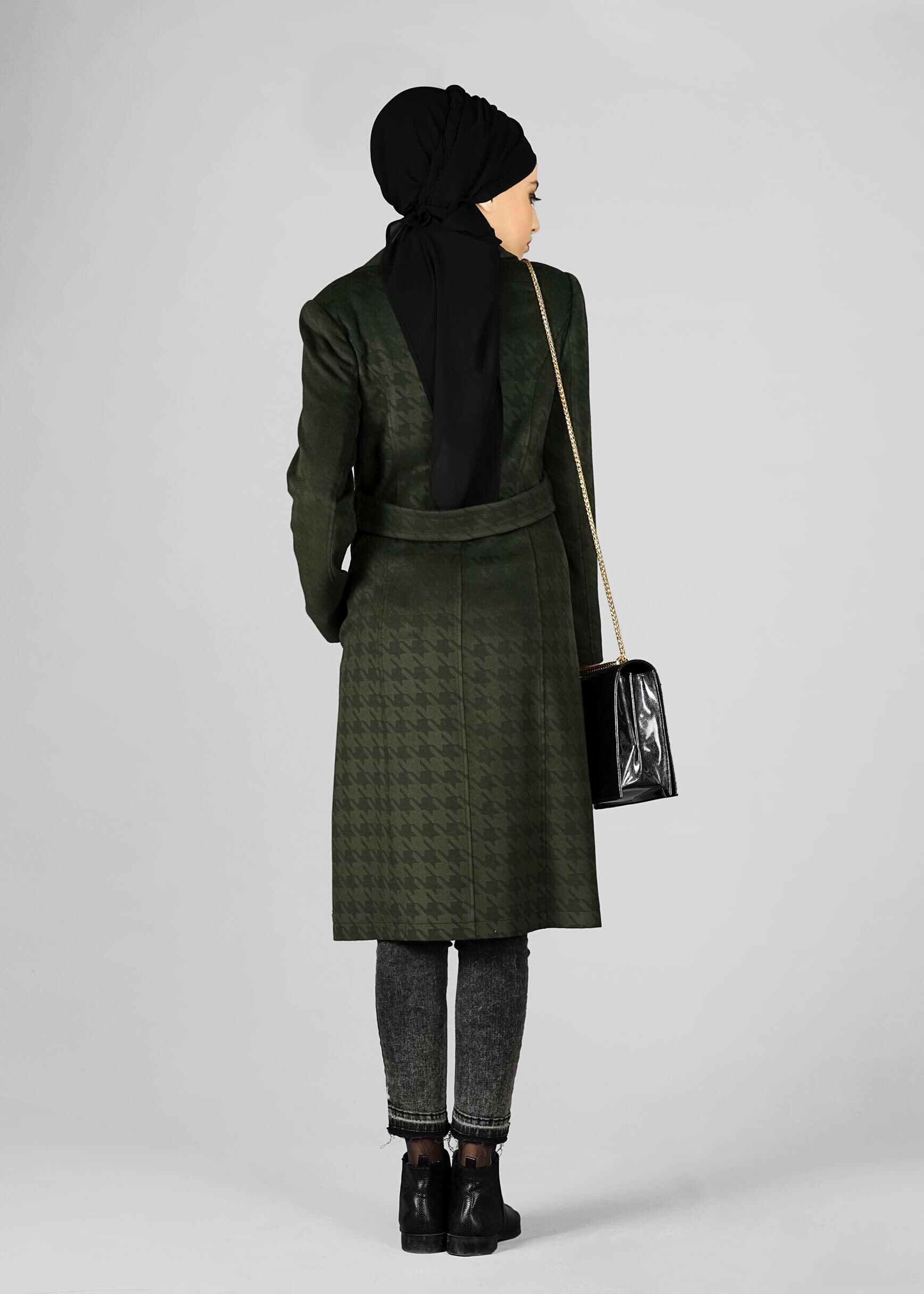 Tesettür giyim YEŞİL KRUVAZE YAKA DÜĞMELİ KABAN 9607