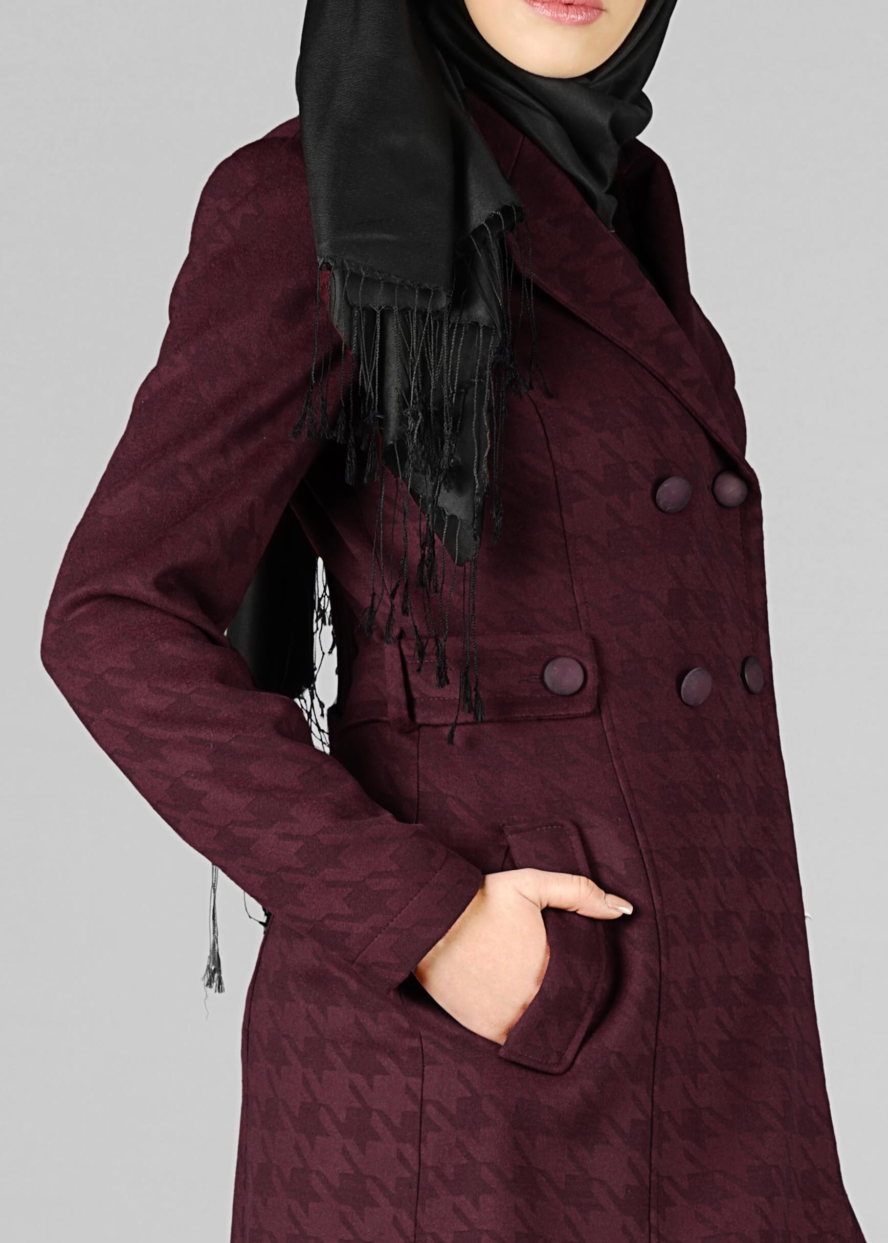 Tesettür giyim MÜRDÜM KRUVAZE YAKA DÜĞMELİ KABAN 9607