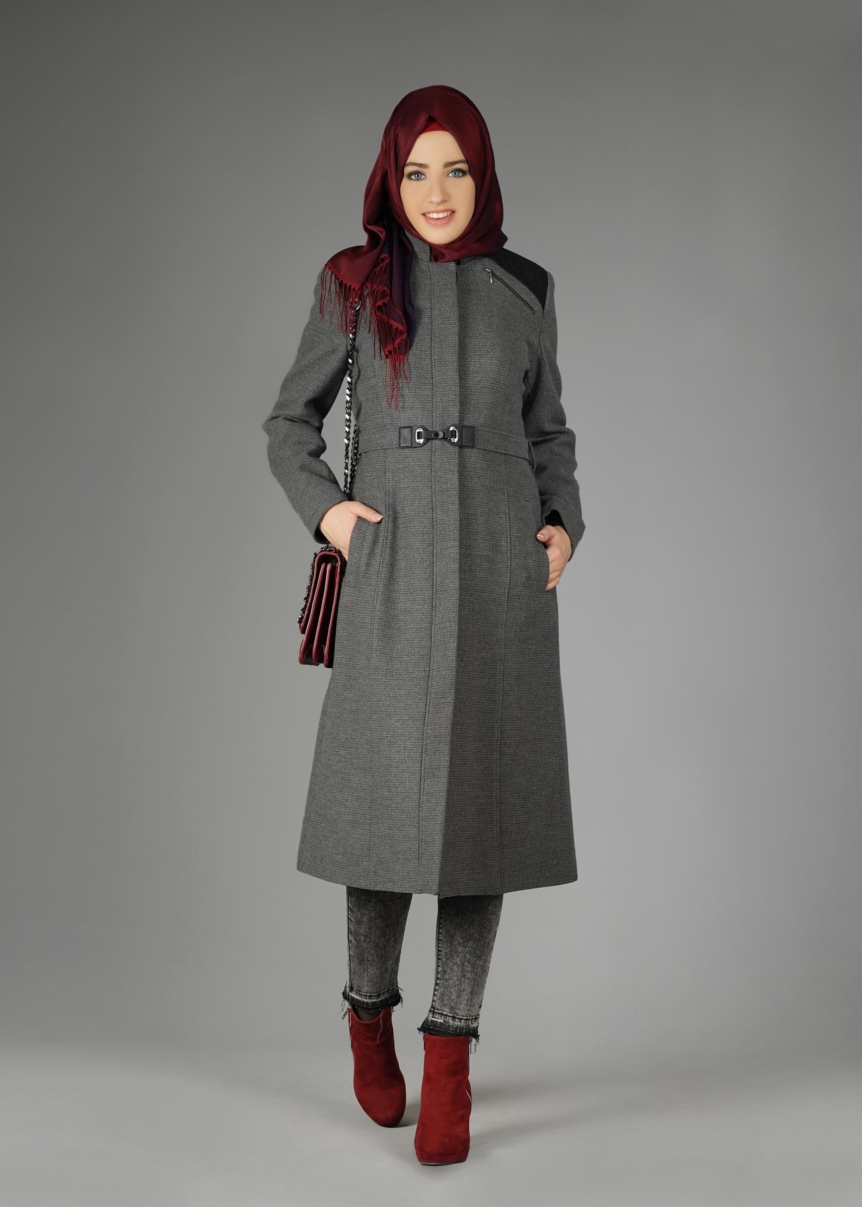 Tesettür giyim SİYAH 9608 KABAN