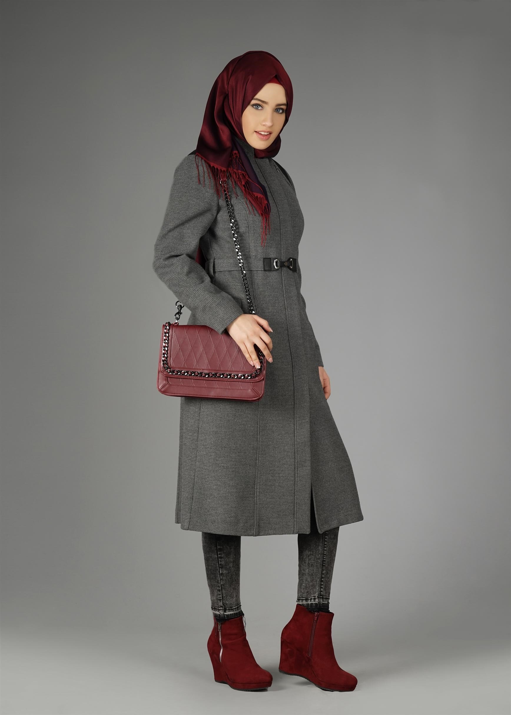 Tesettür giyim SİYAH 9608 KABAN