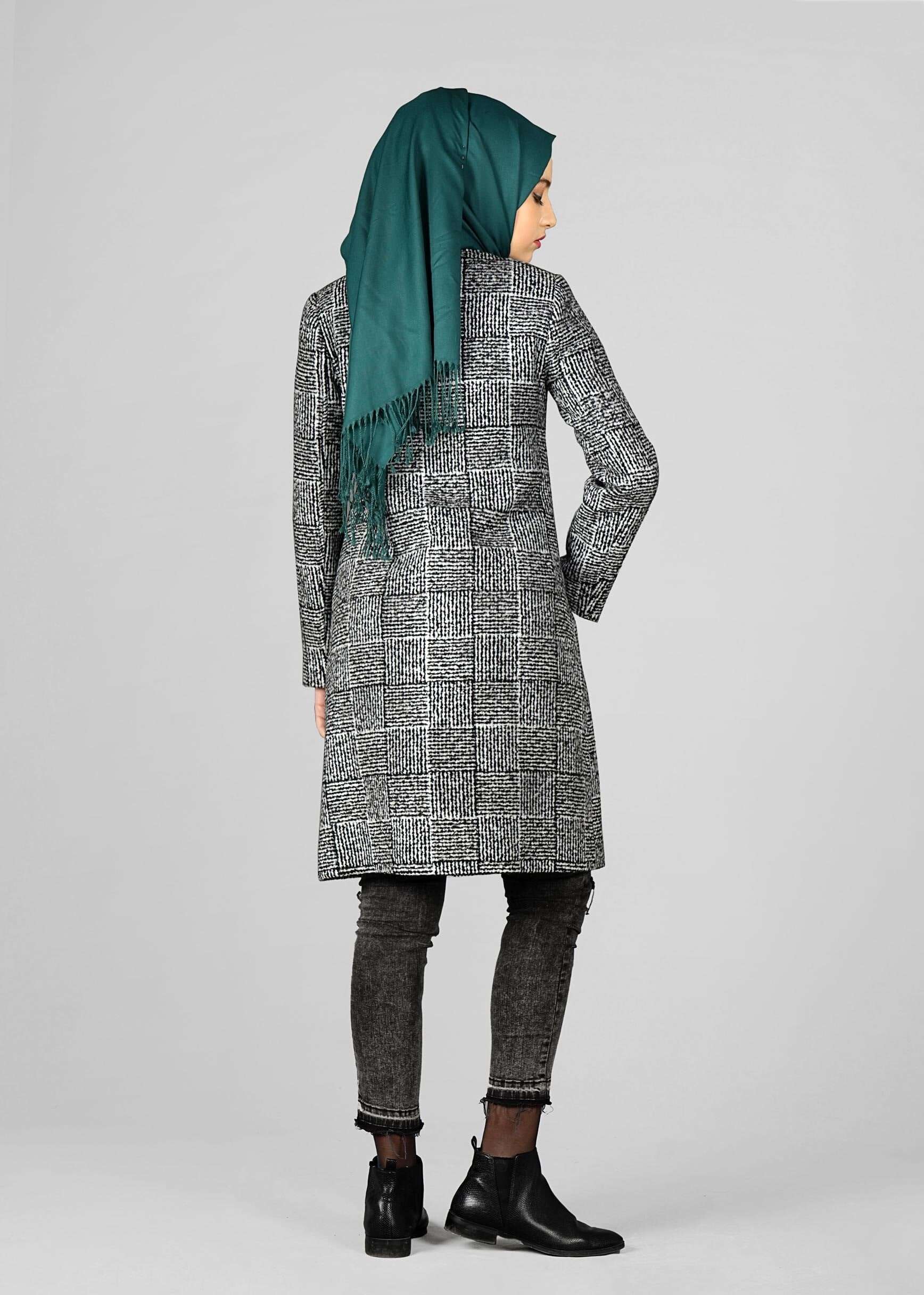 Tesettür giyim SİYAH 9609 KABAN