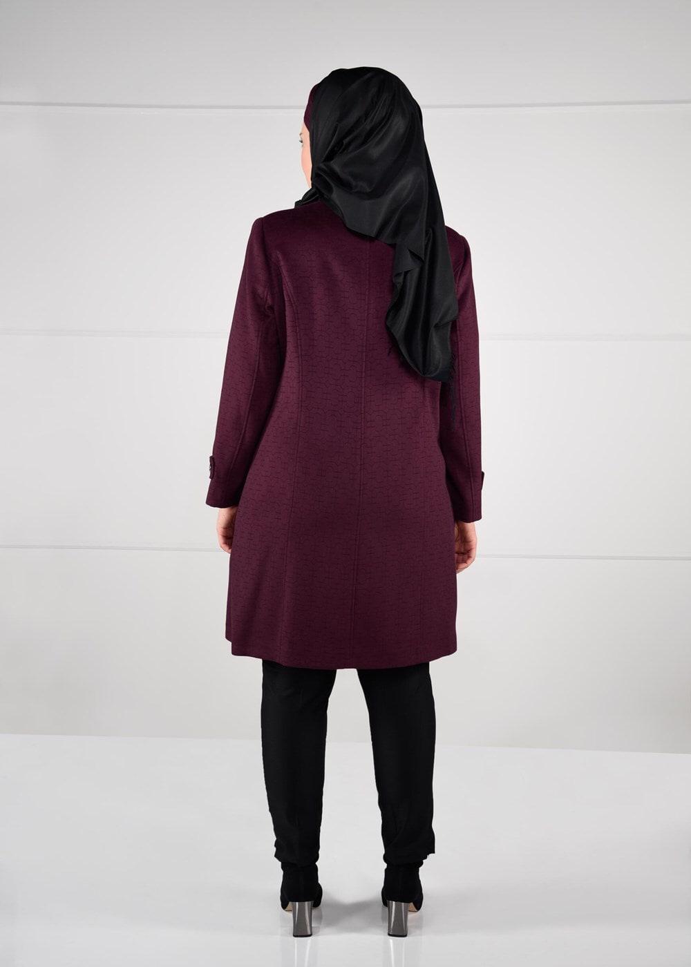 Tesettür giyim MÜRDÜM HAKİM YAKA KENDİNDEN DESENLİ KABAN 9610 