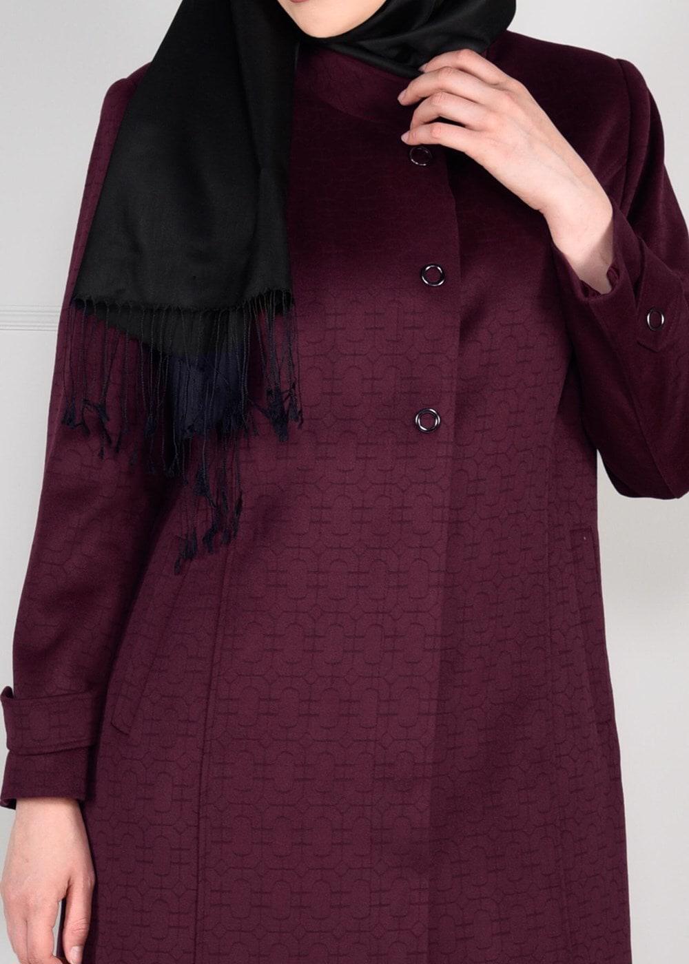 Tesettür giyim MÜRDÜM HAKİM YAKA KENDİNDEN DESENLİ KABAN 9610 