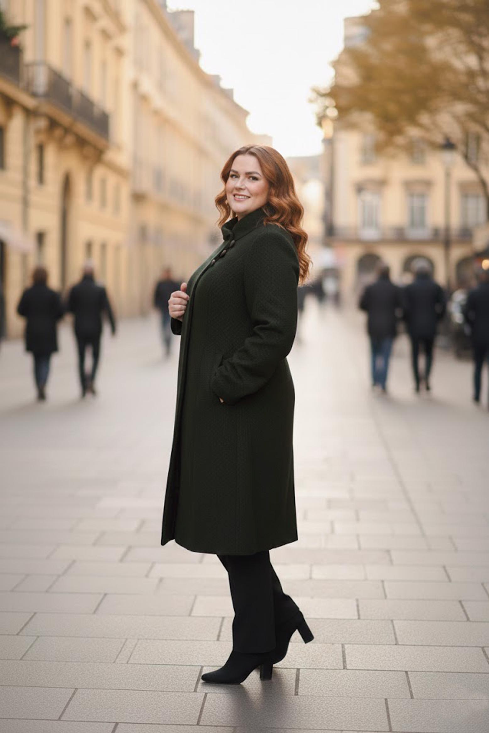 Tesettür giyim HAKİ DÜĞME DETAYLI KENDİNDEN DESENLİ KABAN 9611