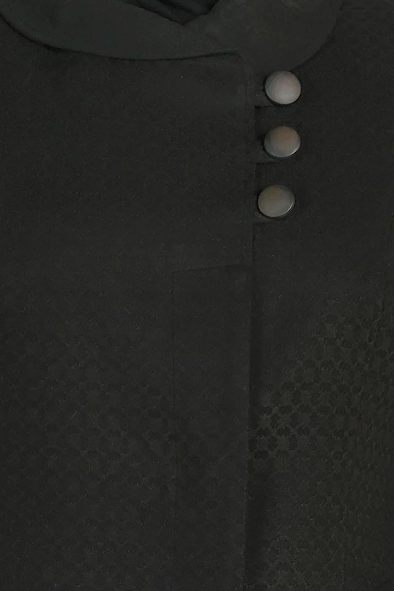 Tesettür giyim HAKİ DÜĞME DETAYLI KENDİNDEN DESENLİ KABAN 9611