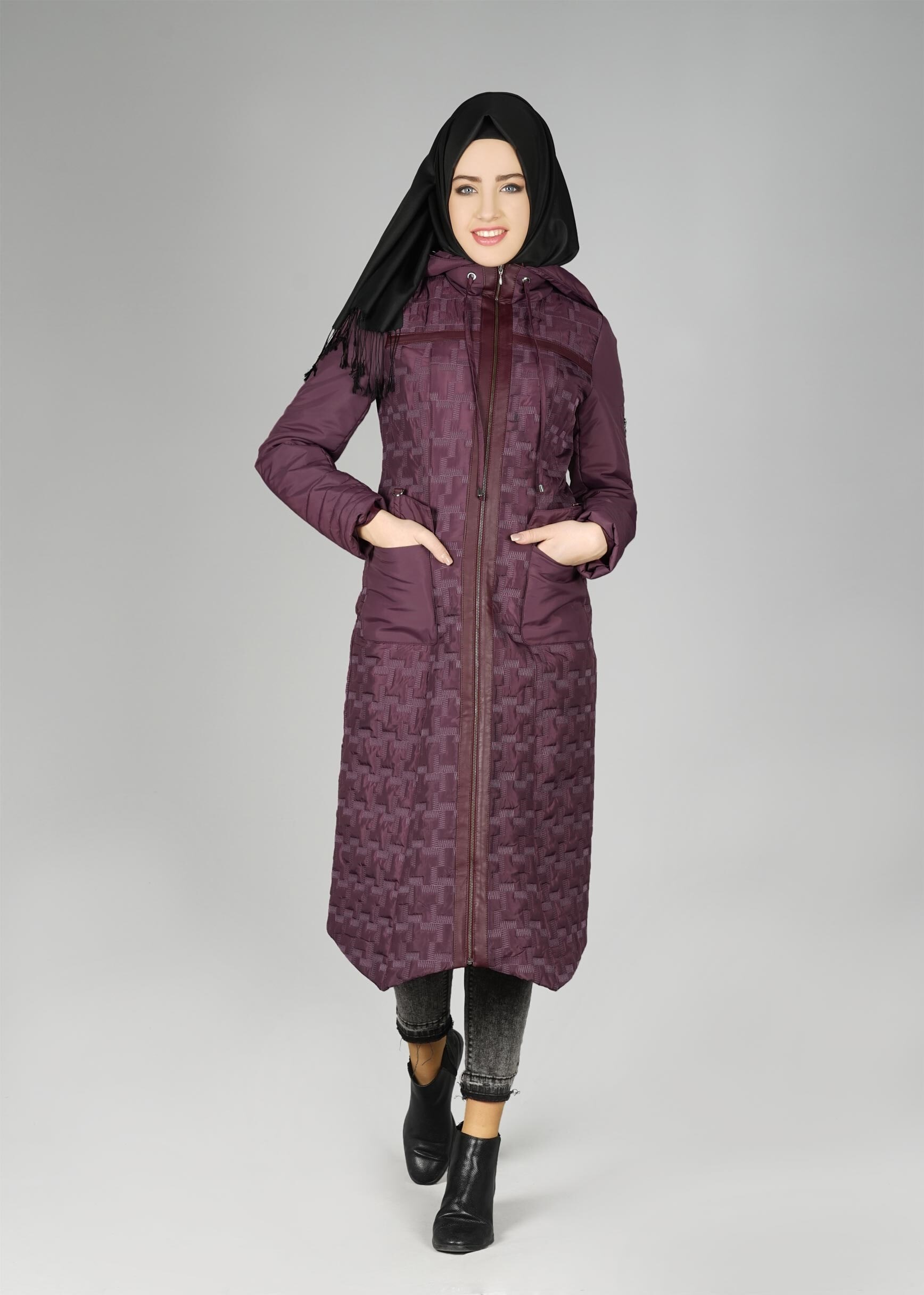 Tesettür giyim MÜRDÜM KAPÜŞONLU FERMUARLI KABAN 9612