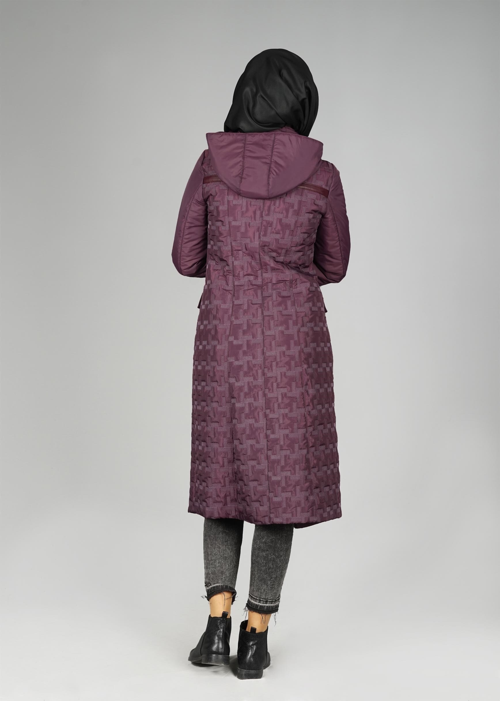 Tesettür giyim MÜRDÜM KAPÜŞONLU FERMUARLI KABAN 9612