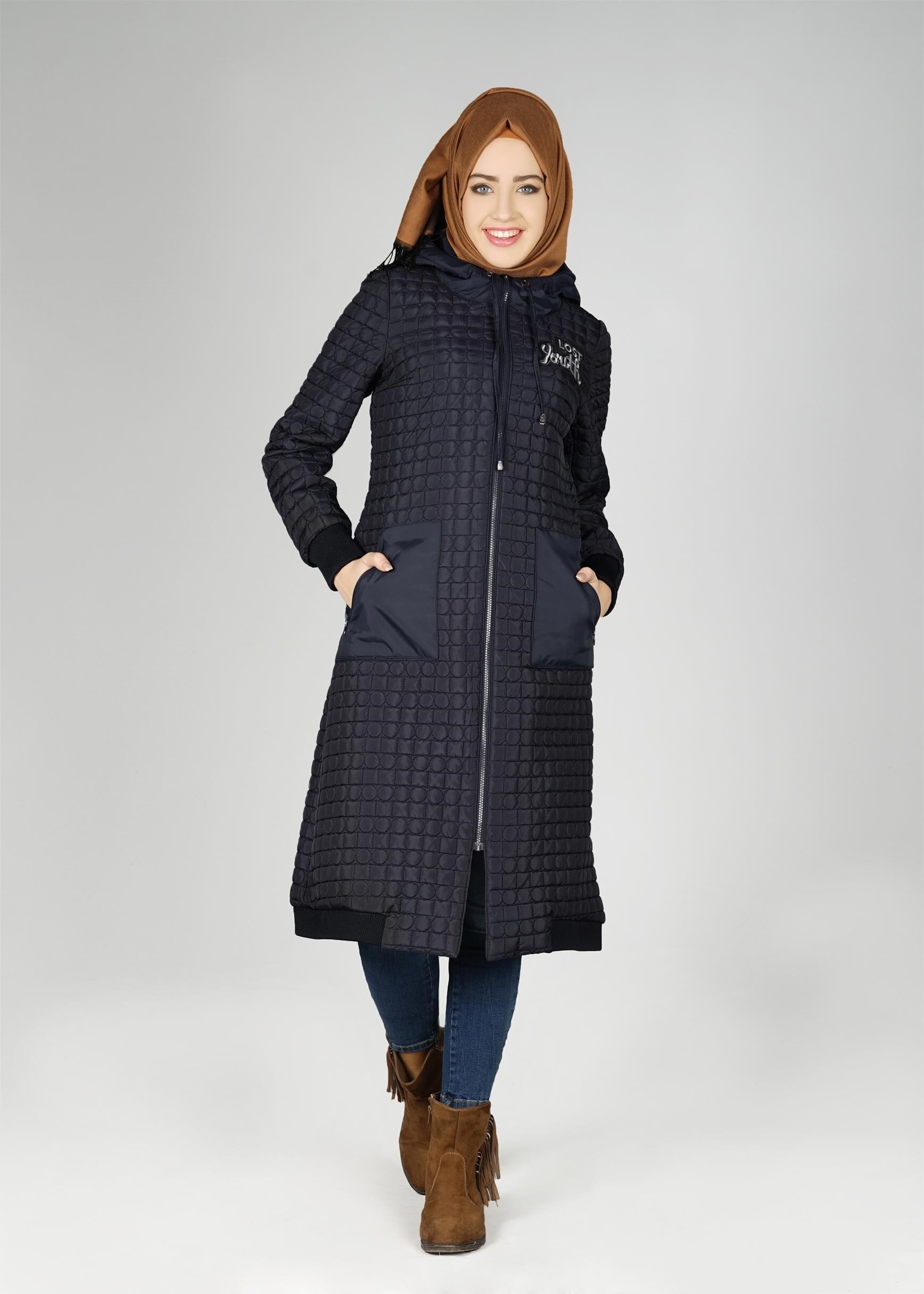 Tesettür giyim LACİVERT FERMUARLI ŞİŞME KABAN 9615