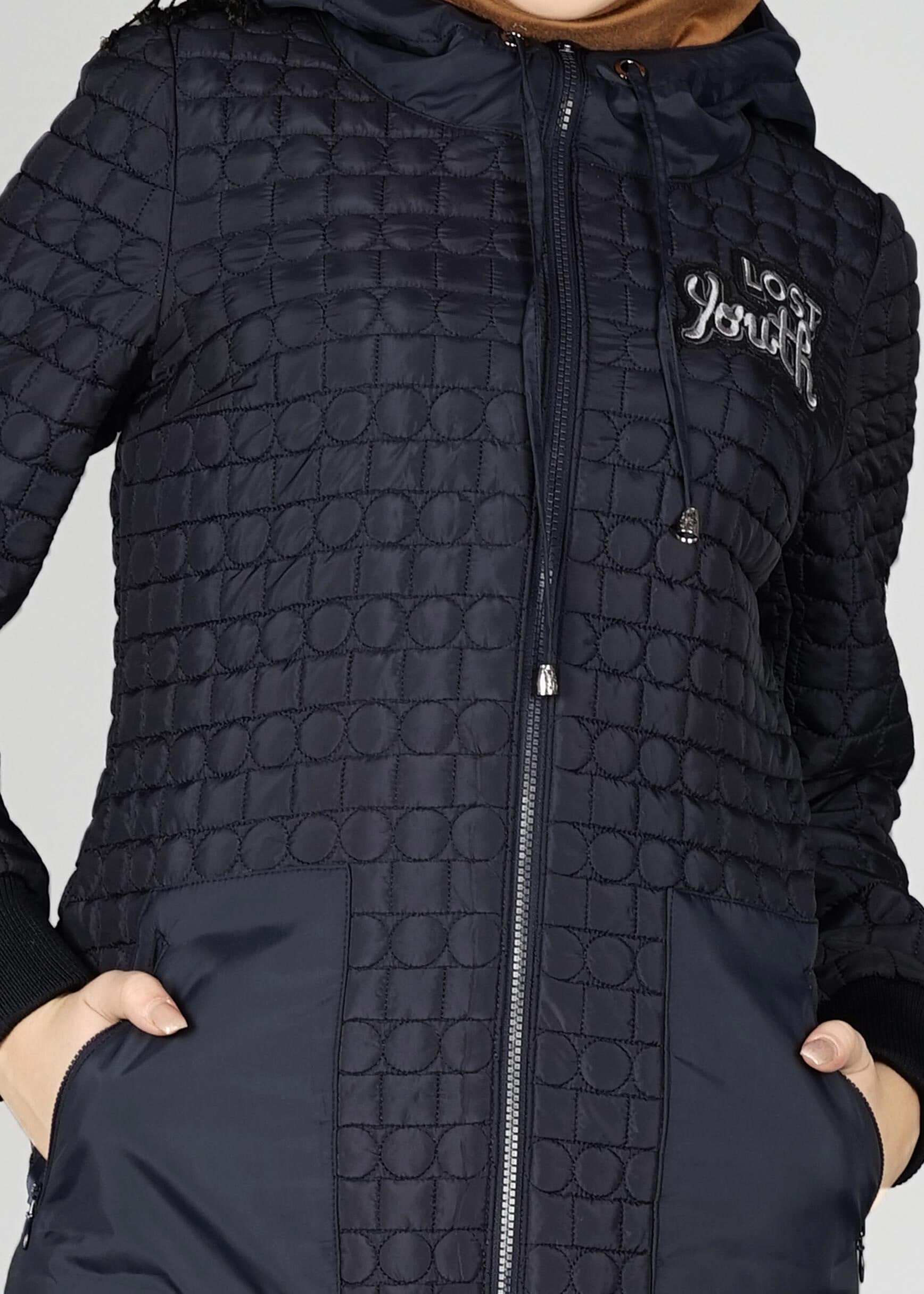 Tesettür giyim LACİVERT FERMUARLI ŞİŞME KABAN 9615