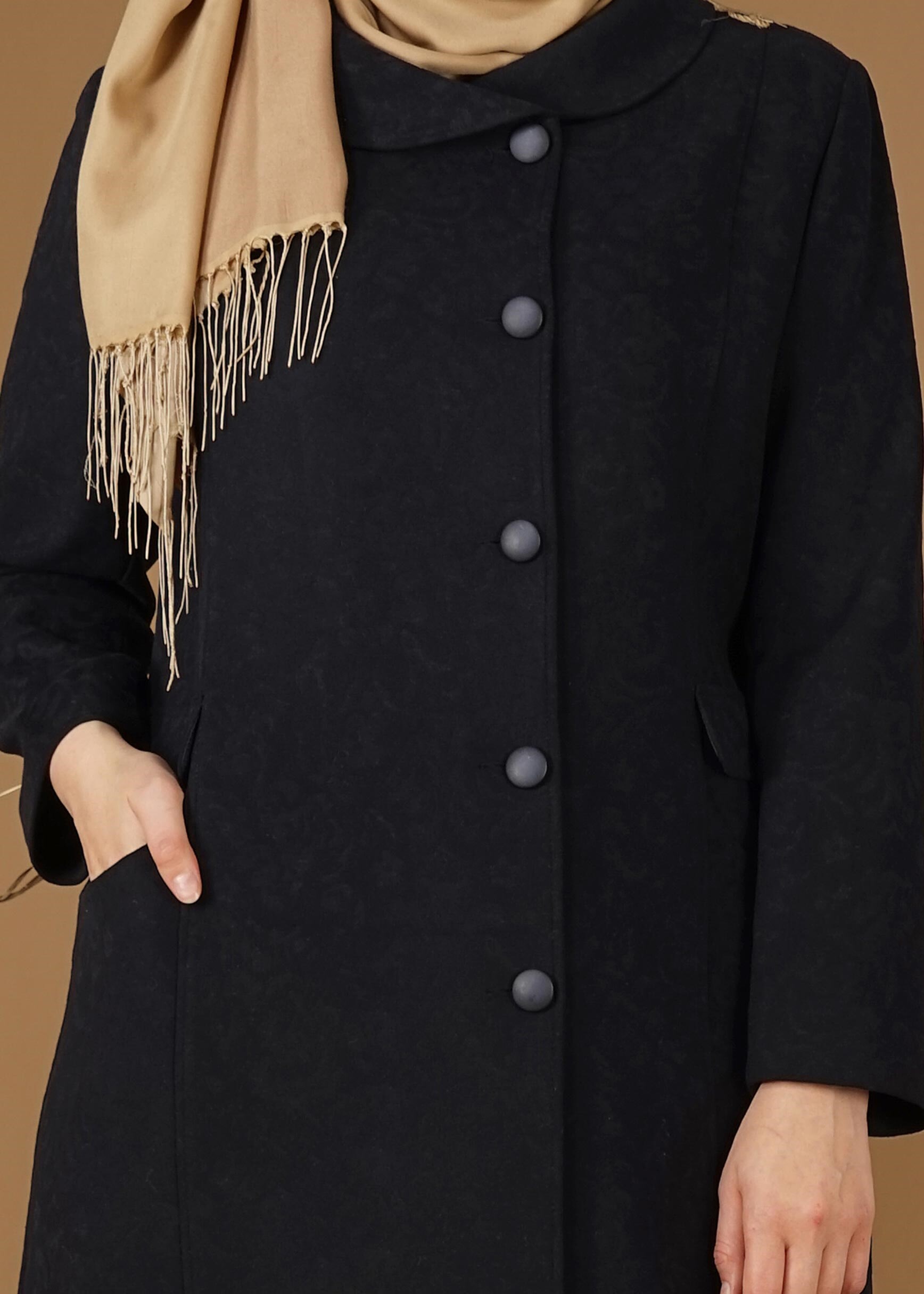 Tesettür giyim LACİVERT DÜĞME DETAYLI CEPLİ KABAN 9619