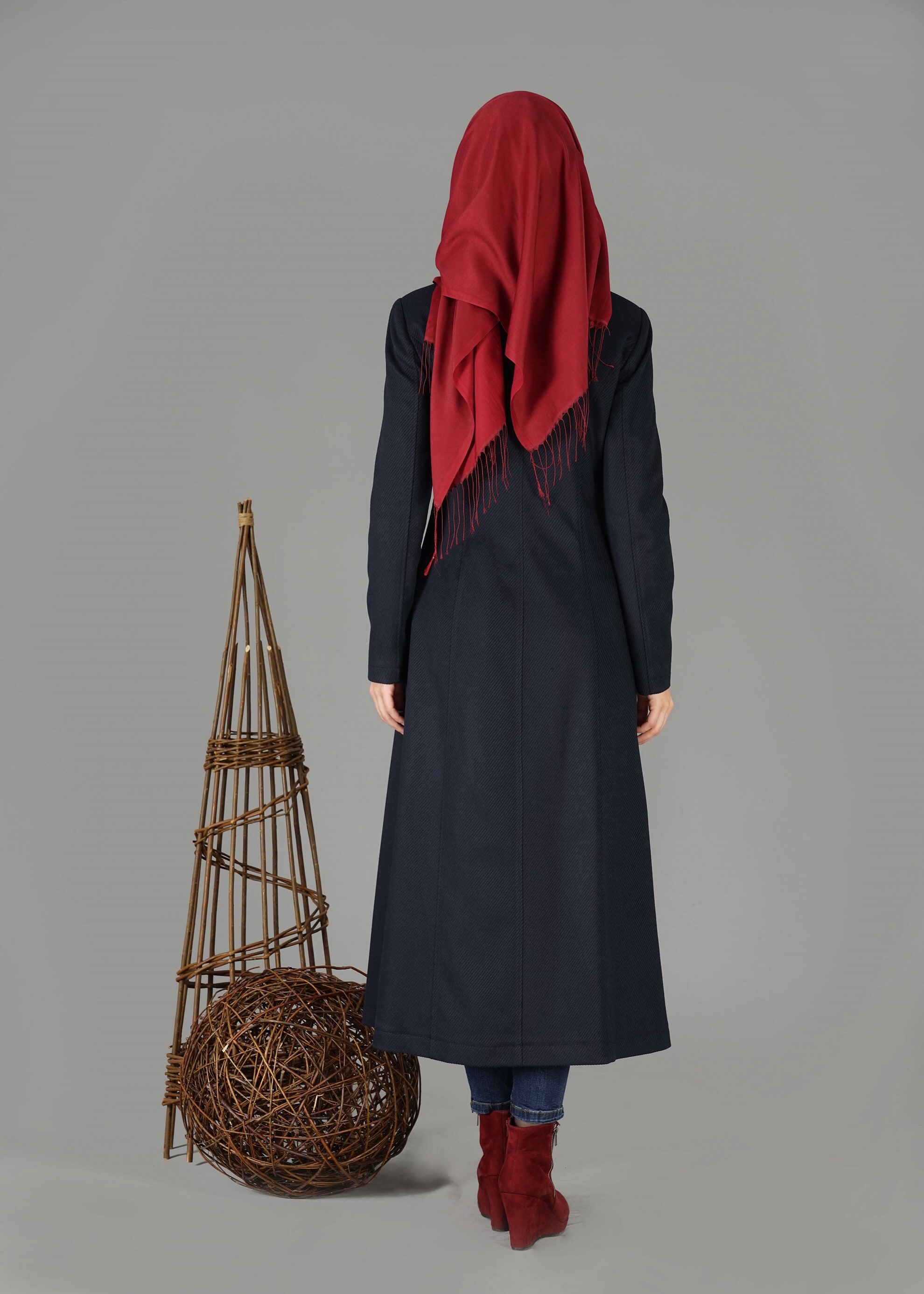 Tesettür giyim LACİVERT GİZLİ DÜĞMELİ MANTO 9452