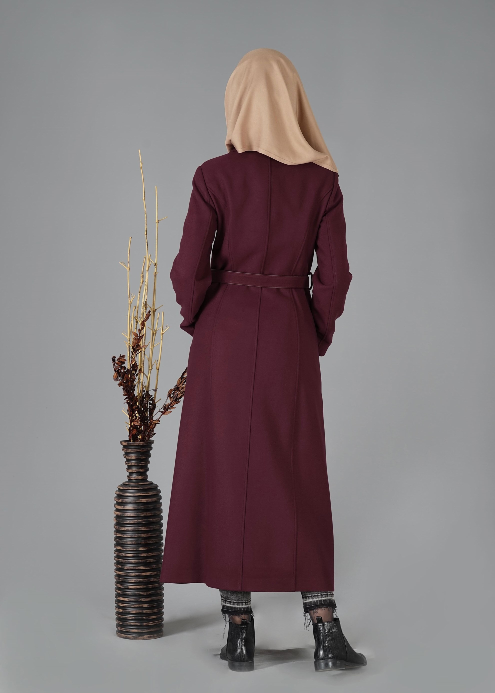 Tesettür giyim BORDO CEP DETAYLI KUŞAKLI MANTO 9455