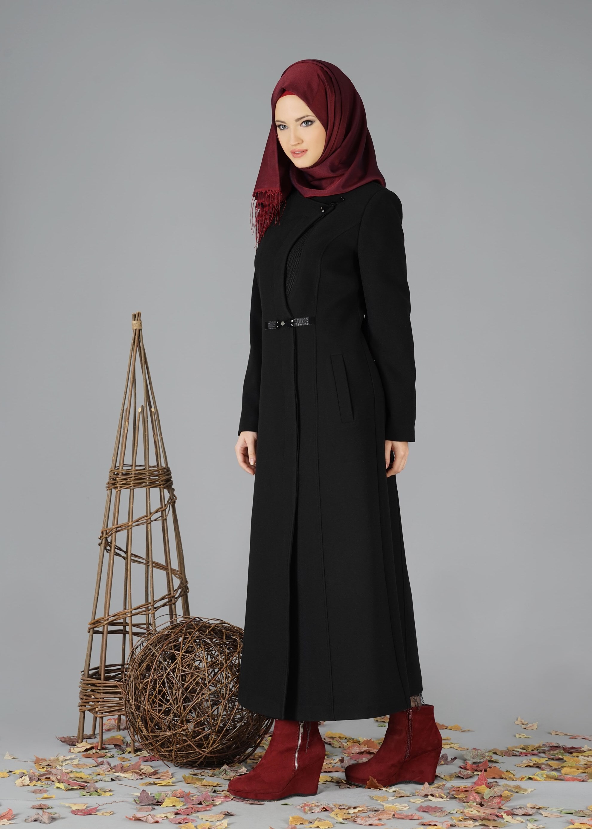 Tesettür giyim SİYAH 9456 MANTO