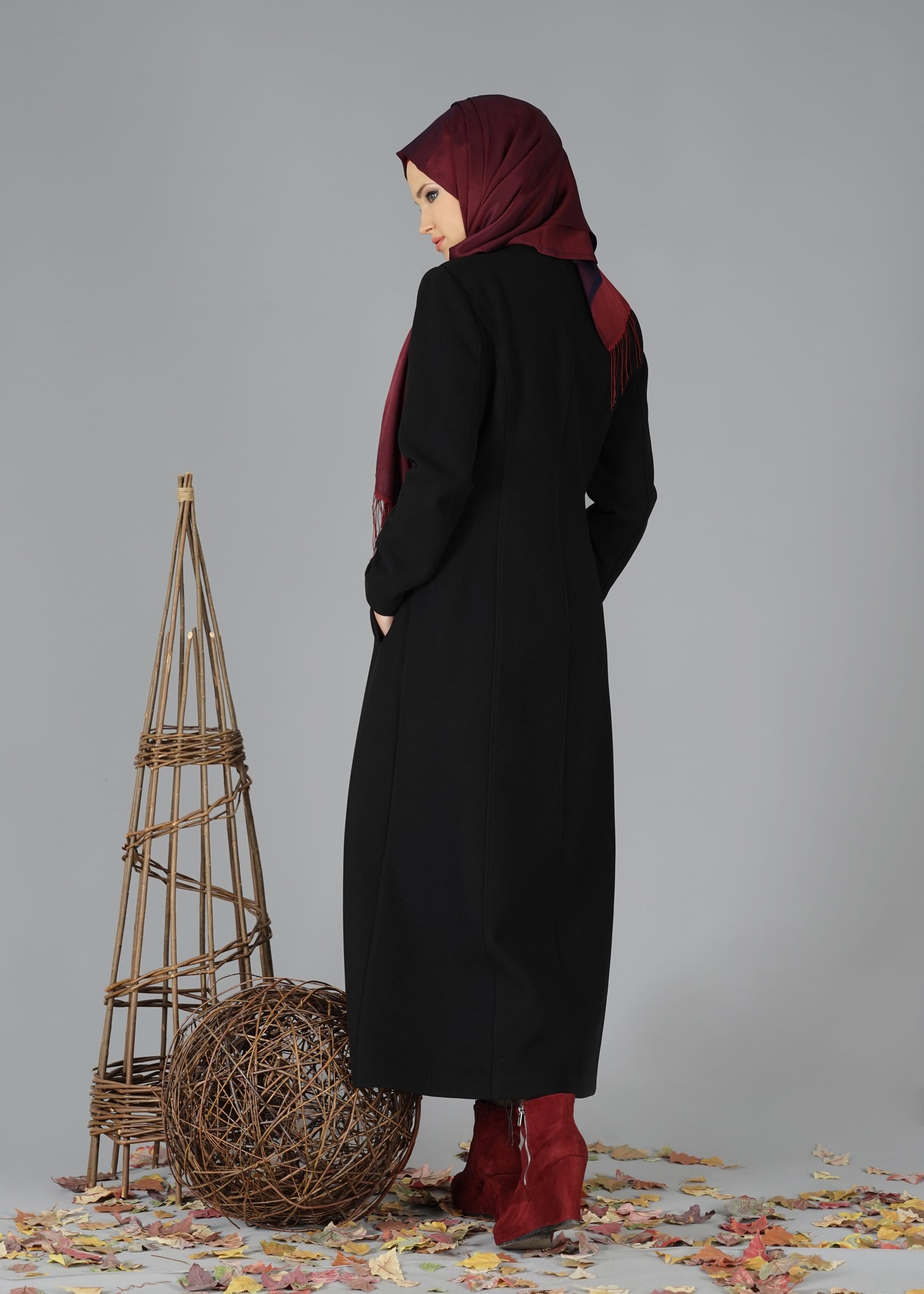 Tesettür giyim SİYAH 9456 MANTO