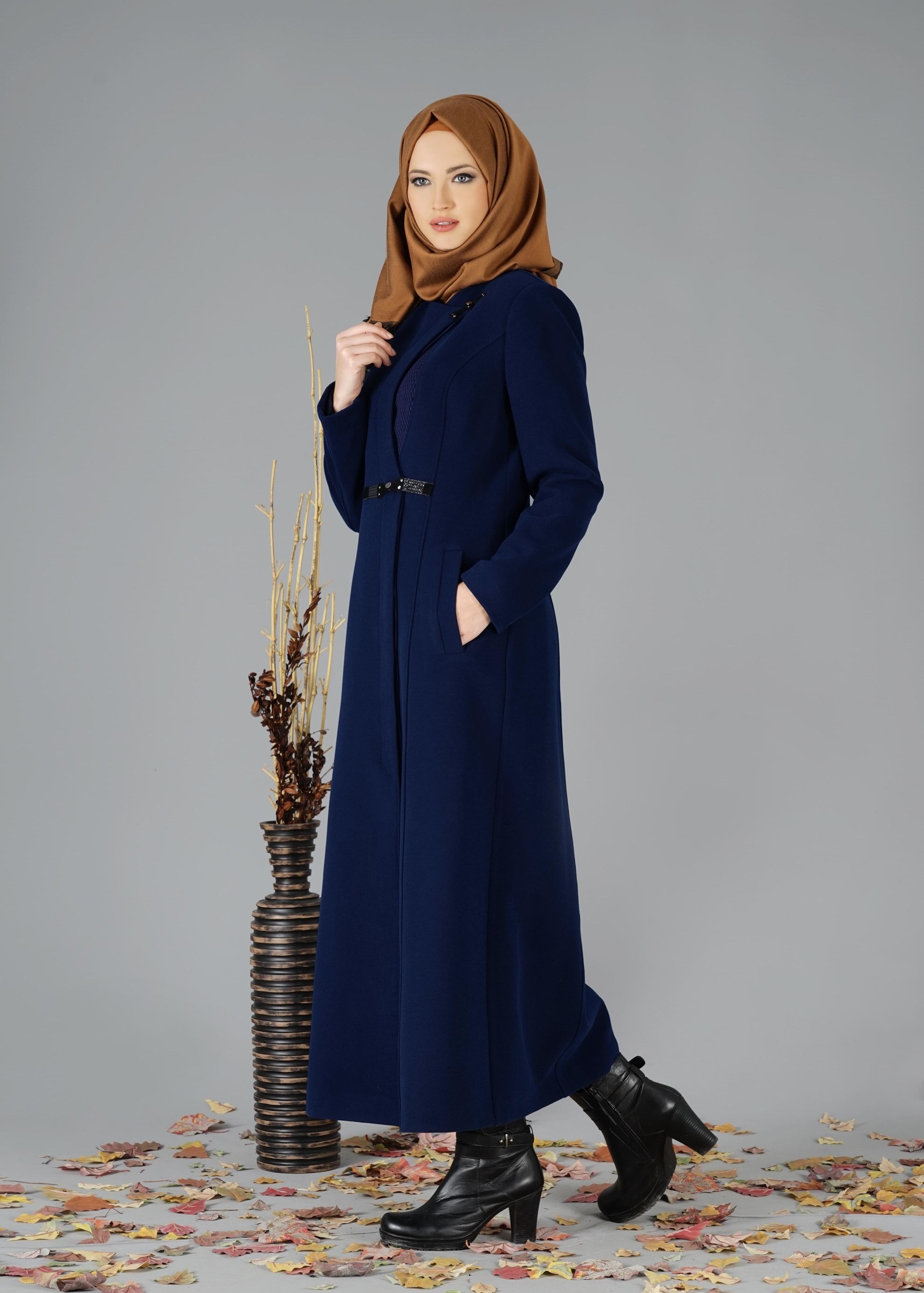 Tesettür giyim LACİVERT 9456 MANTO