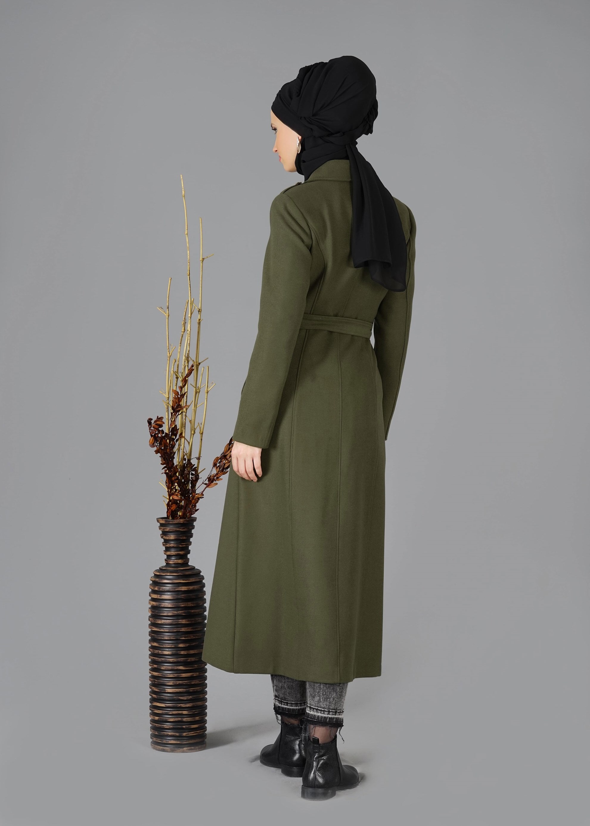 Tesettür giyim HAKİ 9462 MANTO