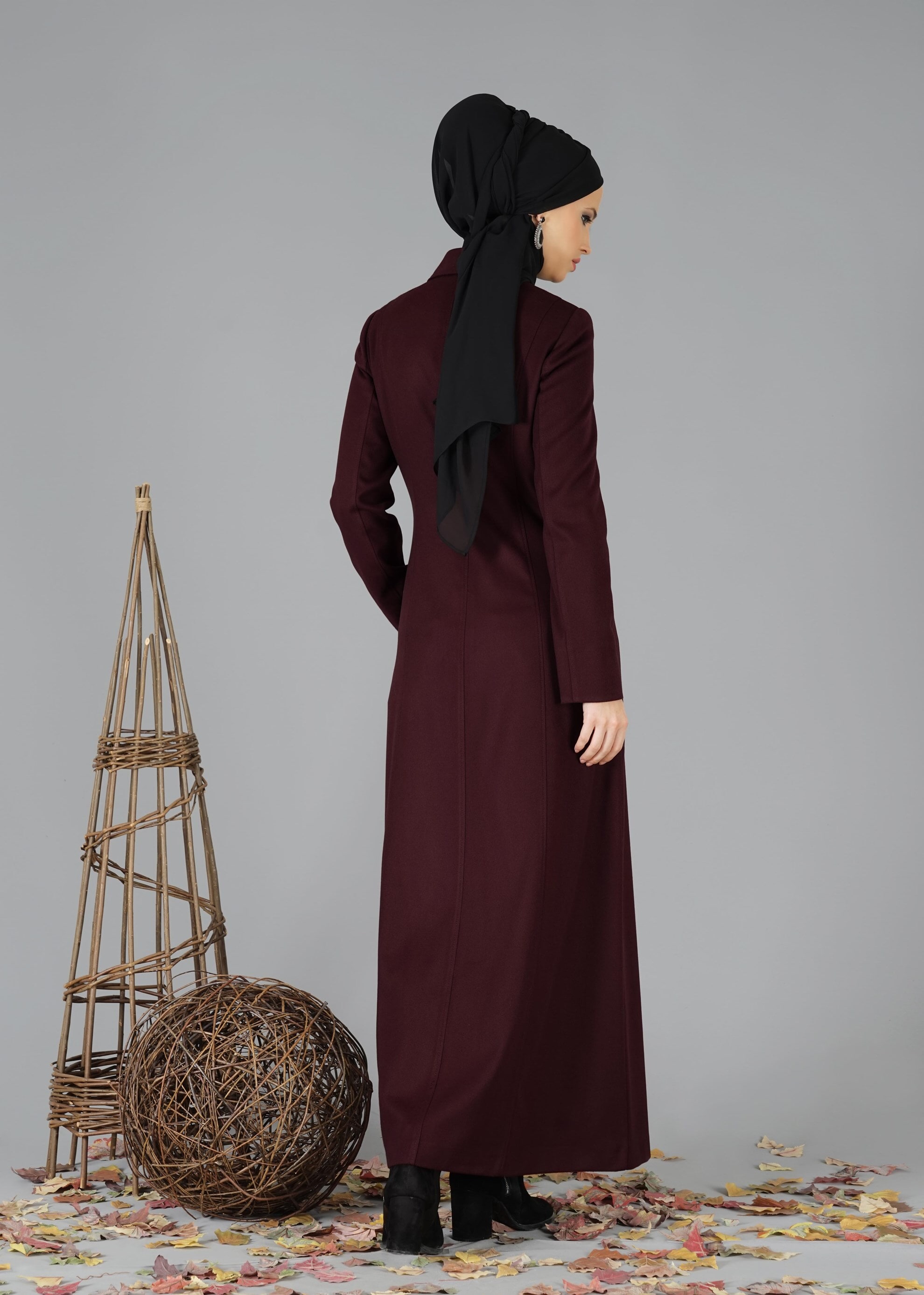 Tesettür giyim BORDO FERMUARLI MANTO 9468