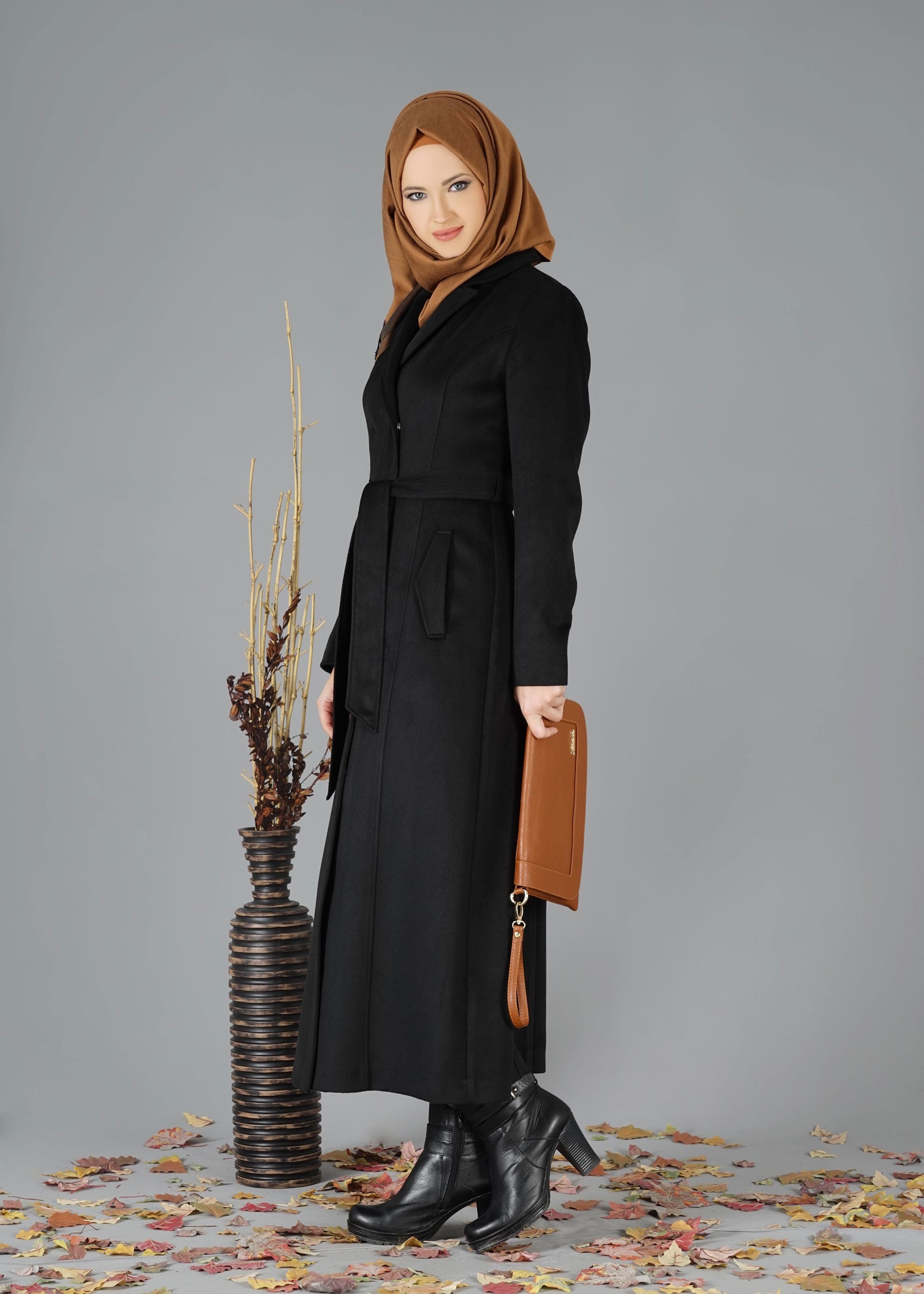 Tesettür giyim SİYAH 9482 MANTO