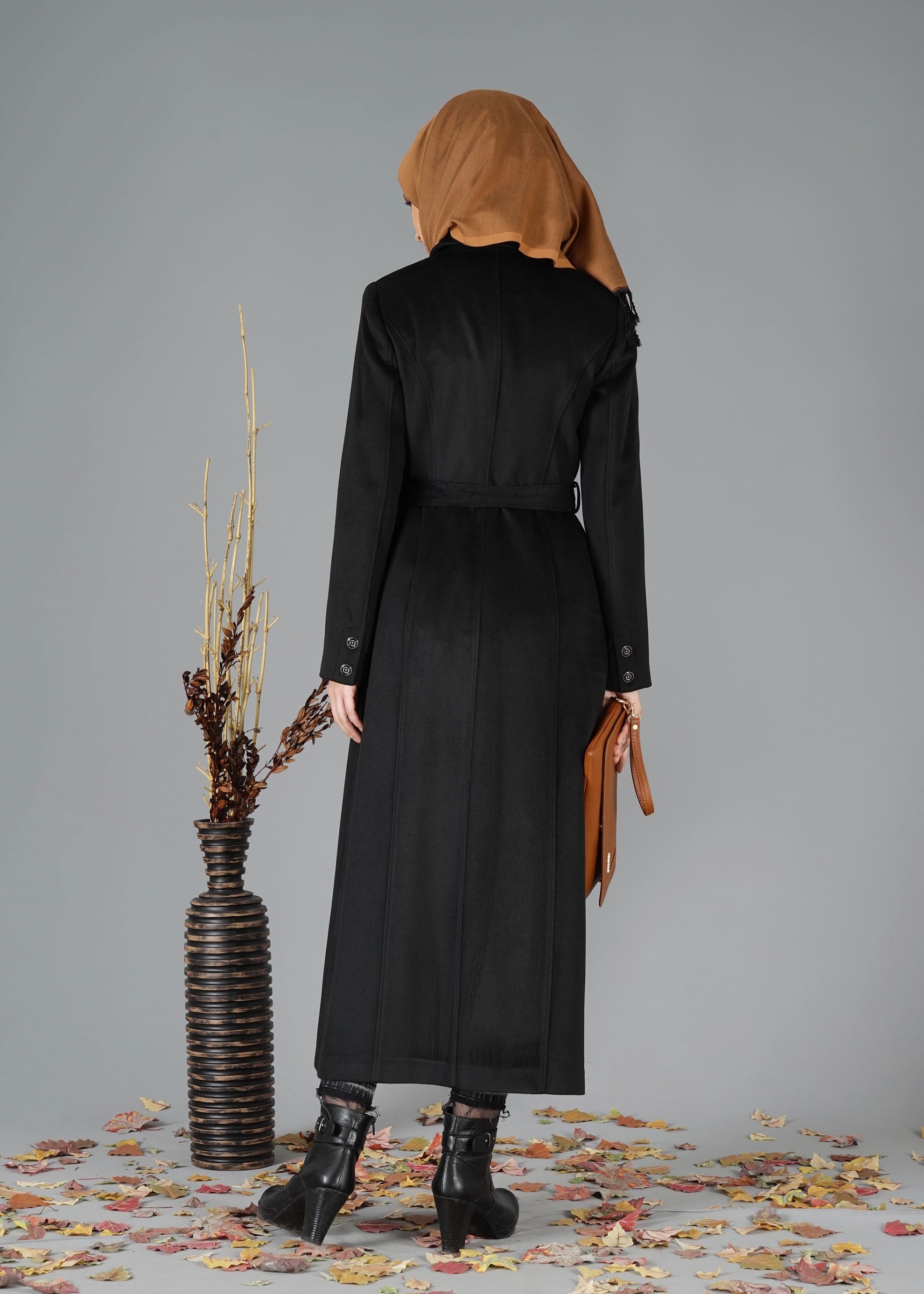 Tesettür giyim SİYAH 9482 MANTO