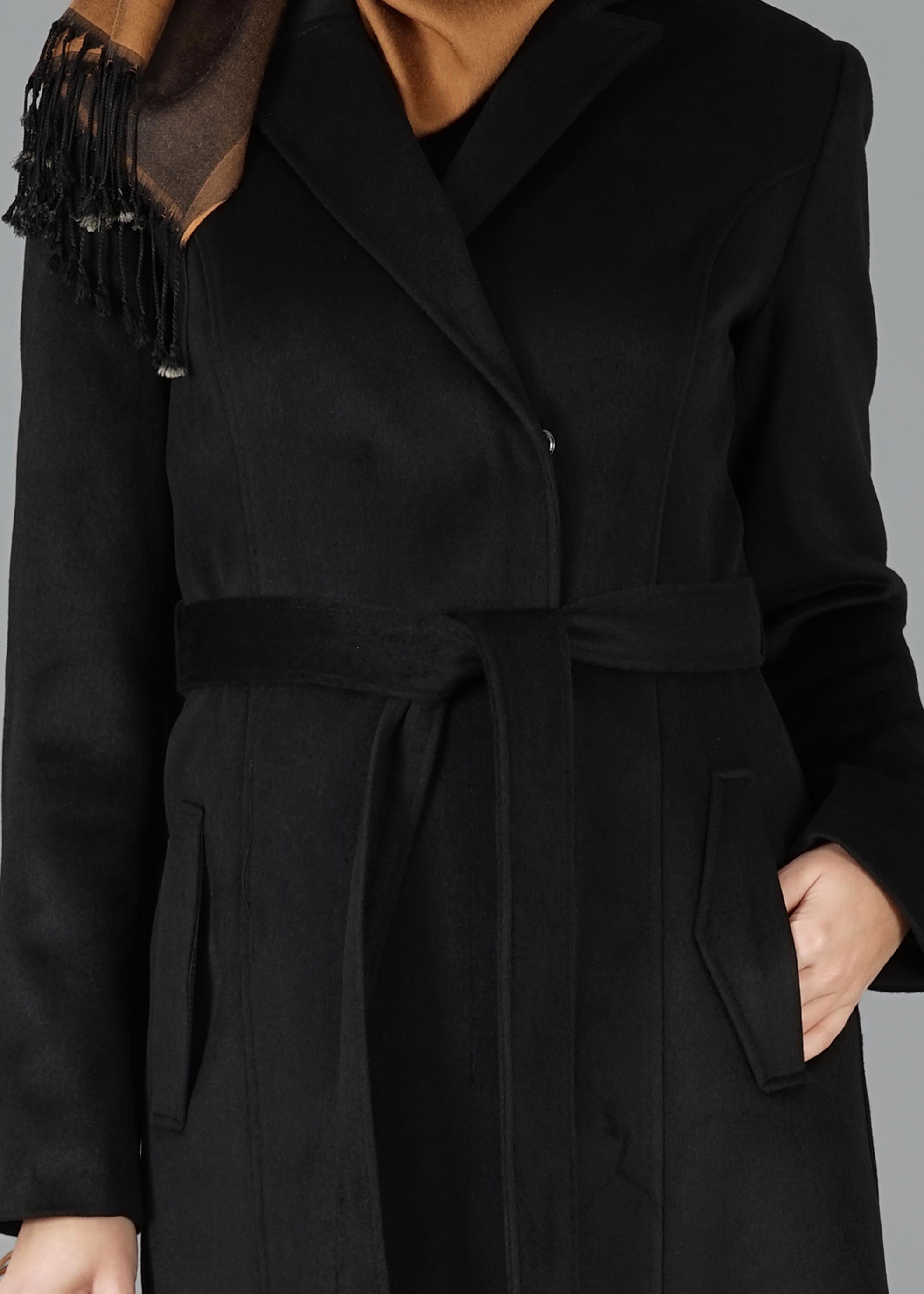 Tesettür giyim SİYAH 9482 MANTO