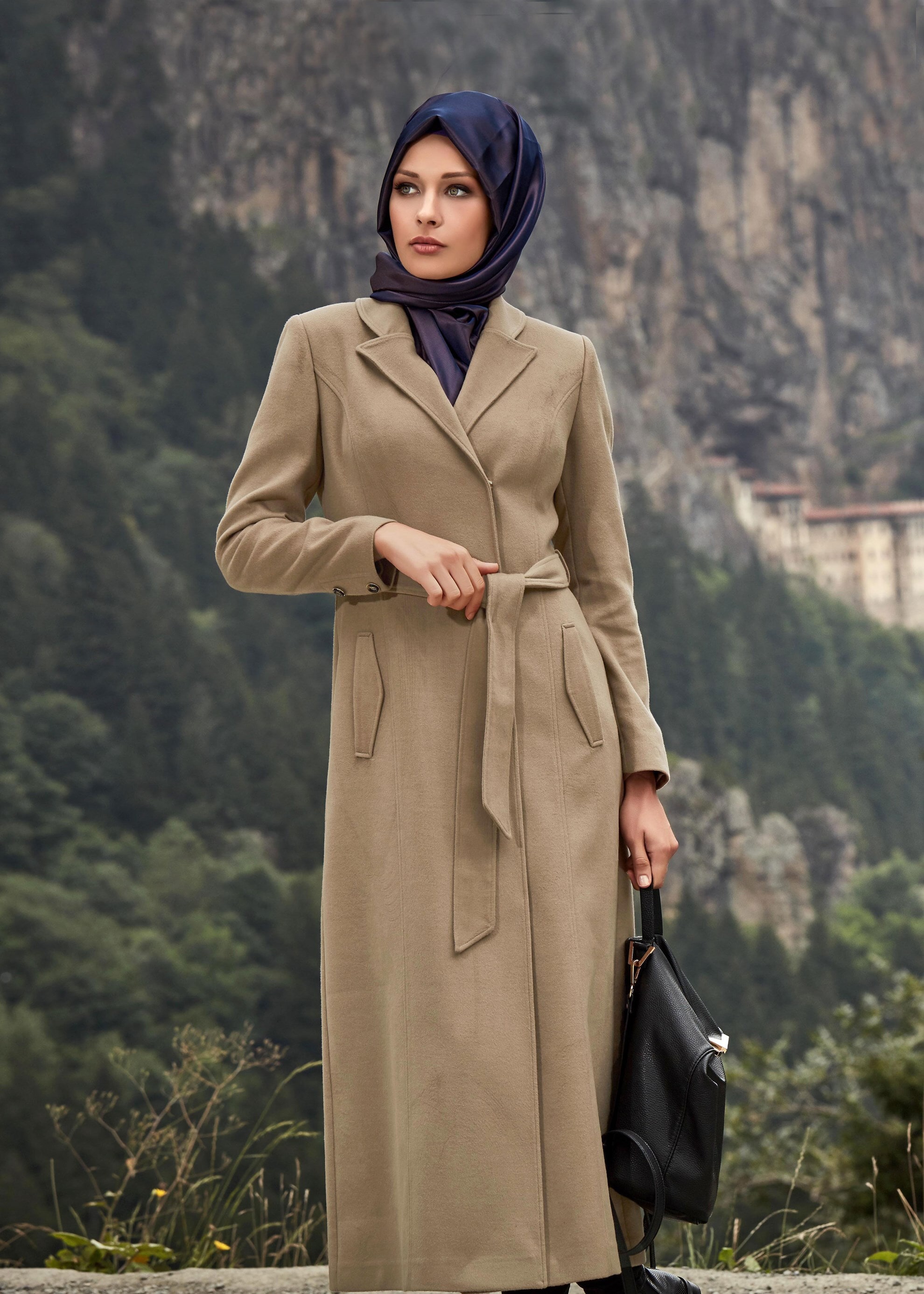 Tesettür giyim BEJ 9482 MANTO