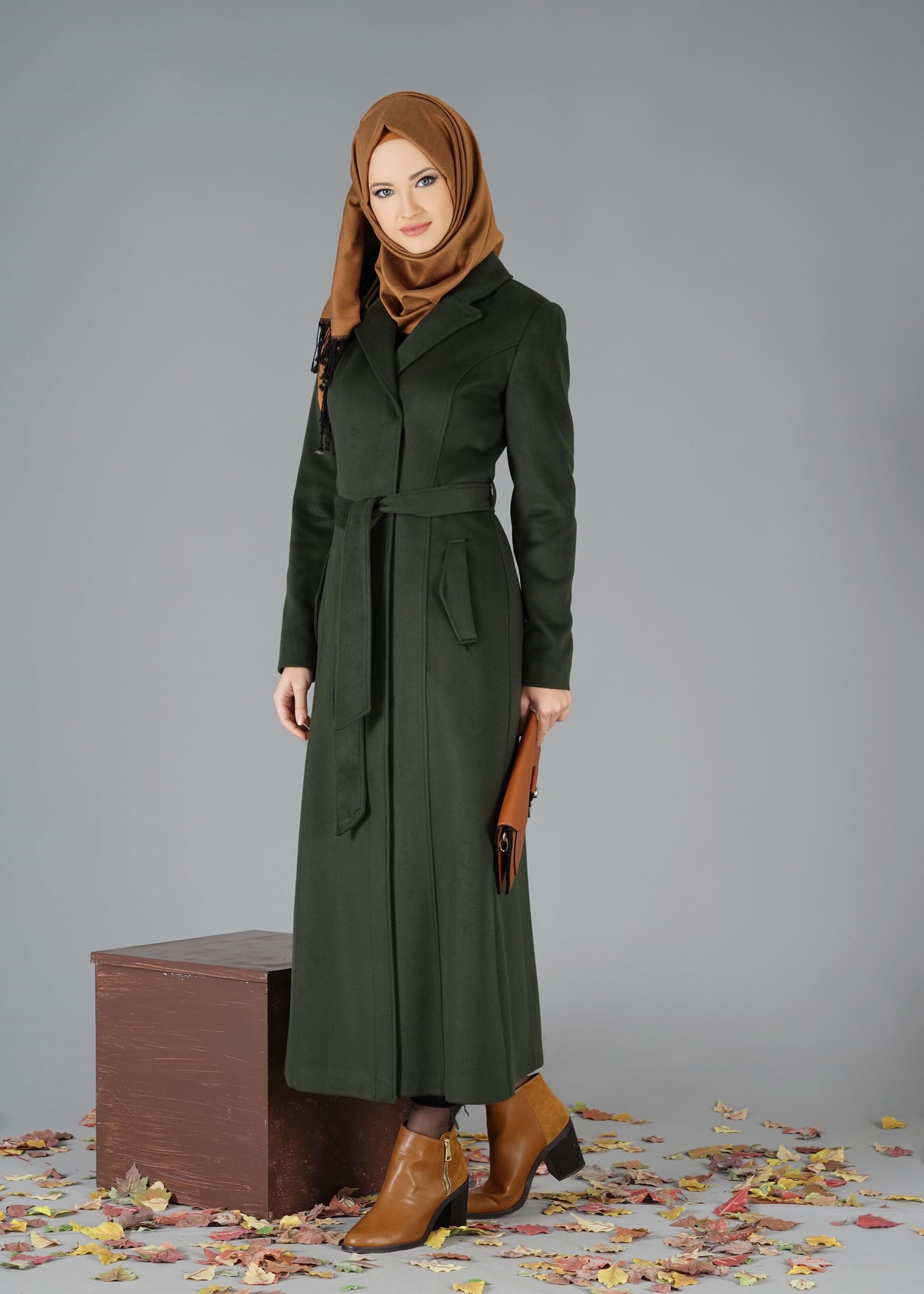 Tesettür giyim YEŞİL 9482 MANTO