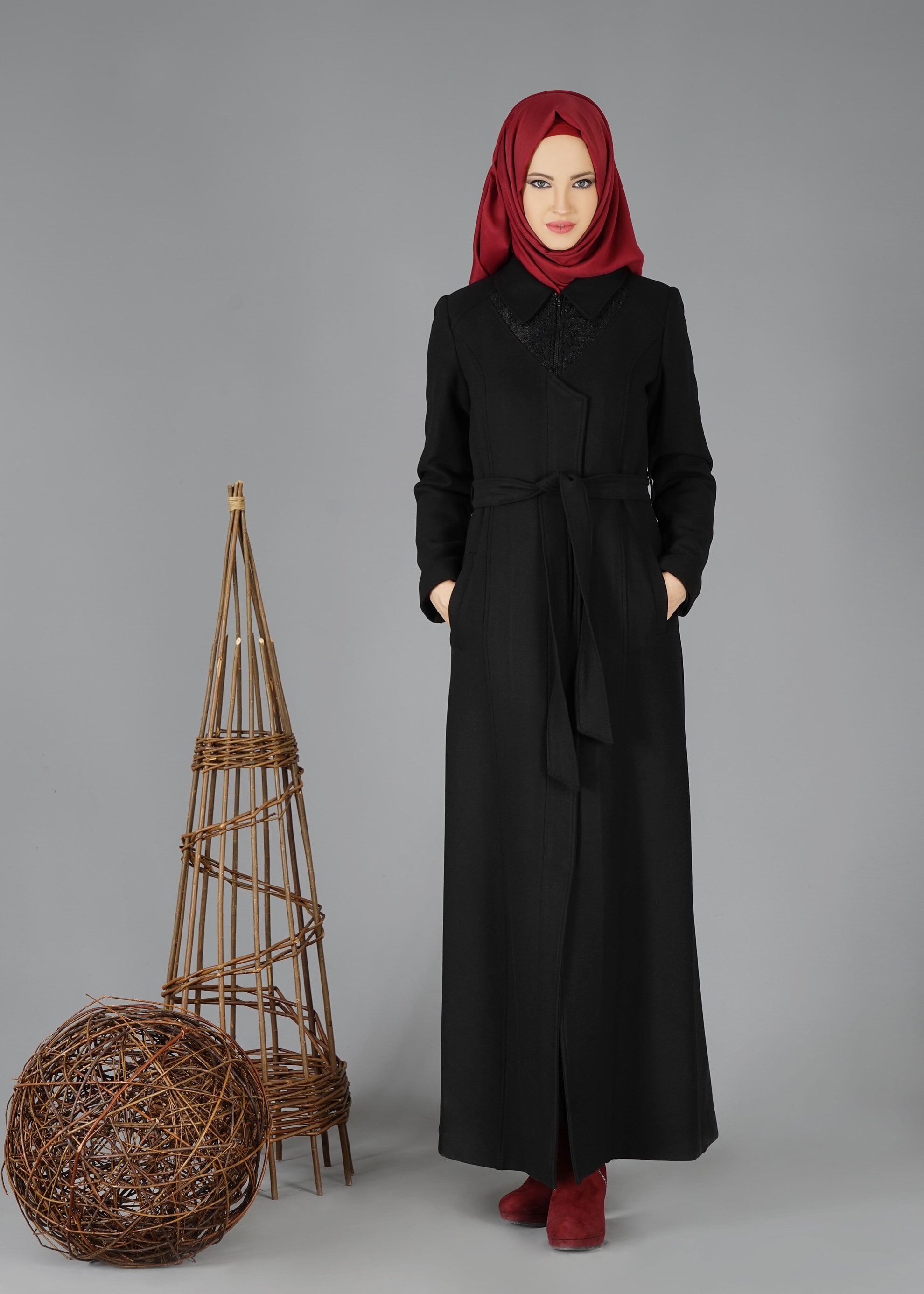 Tesettür giyim SİYAH ERKEK YAKA FERMUARLI MANTO 9484