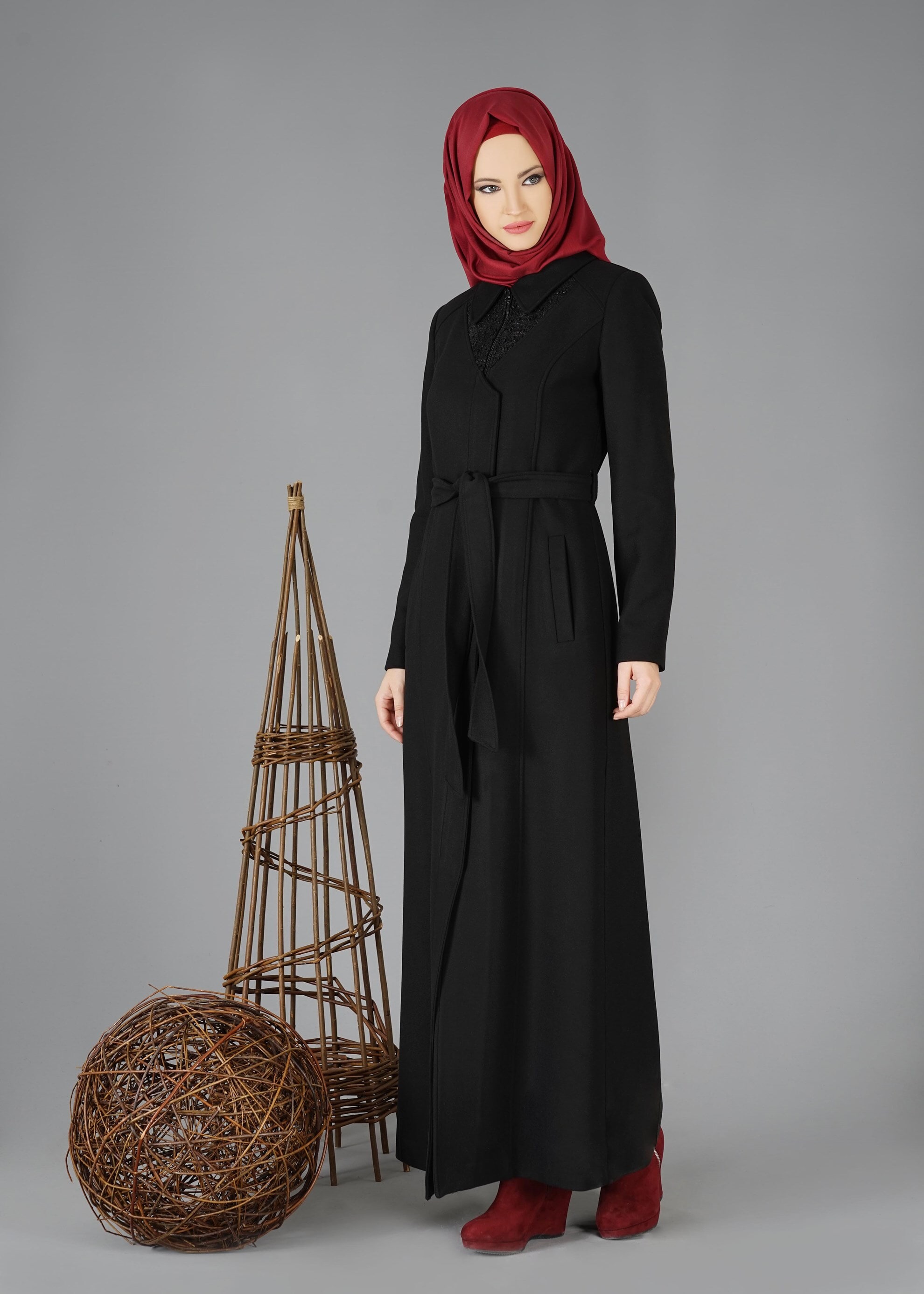 Tesettür giyim SİYAH ERKEK YAKA FERMUARLI MANTO 9484