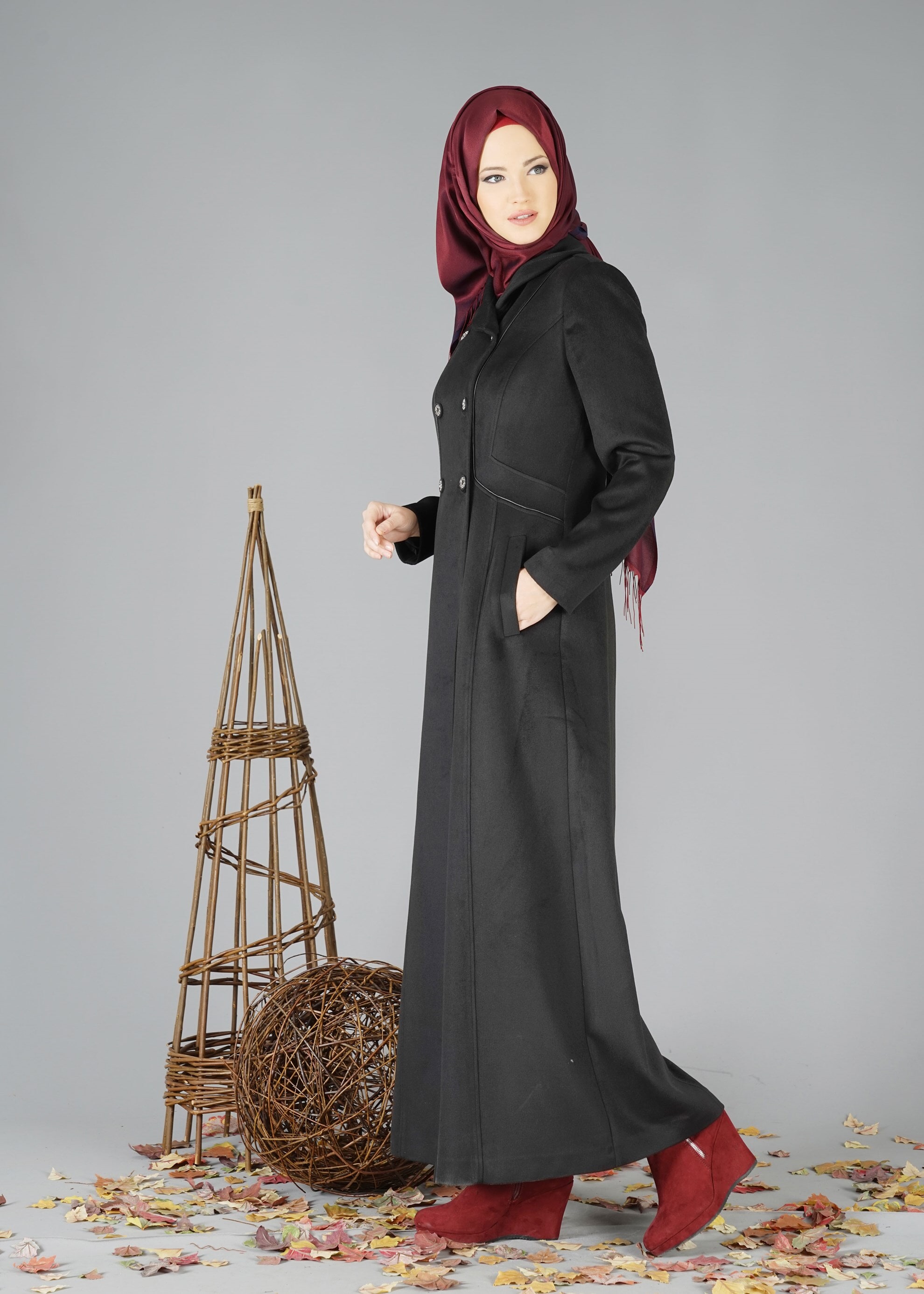 Tesettür giyim SİYAH CEPLİ DÜĞMELİ MANTO 9491