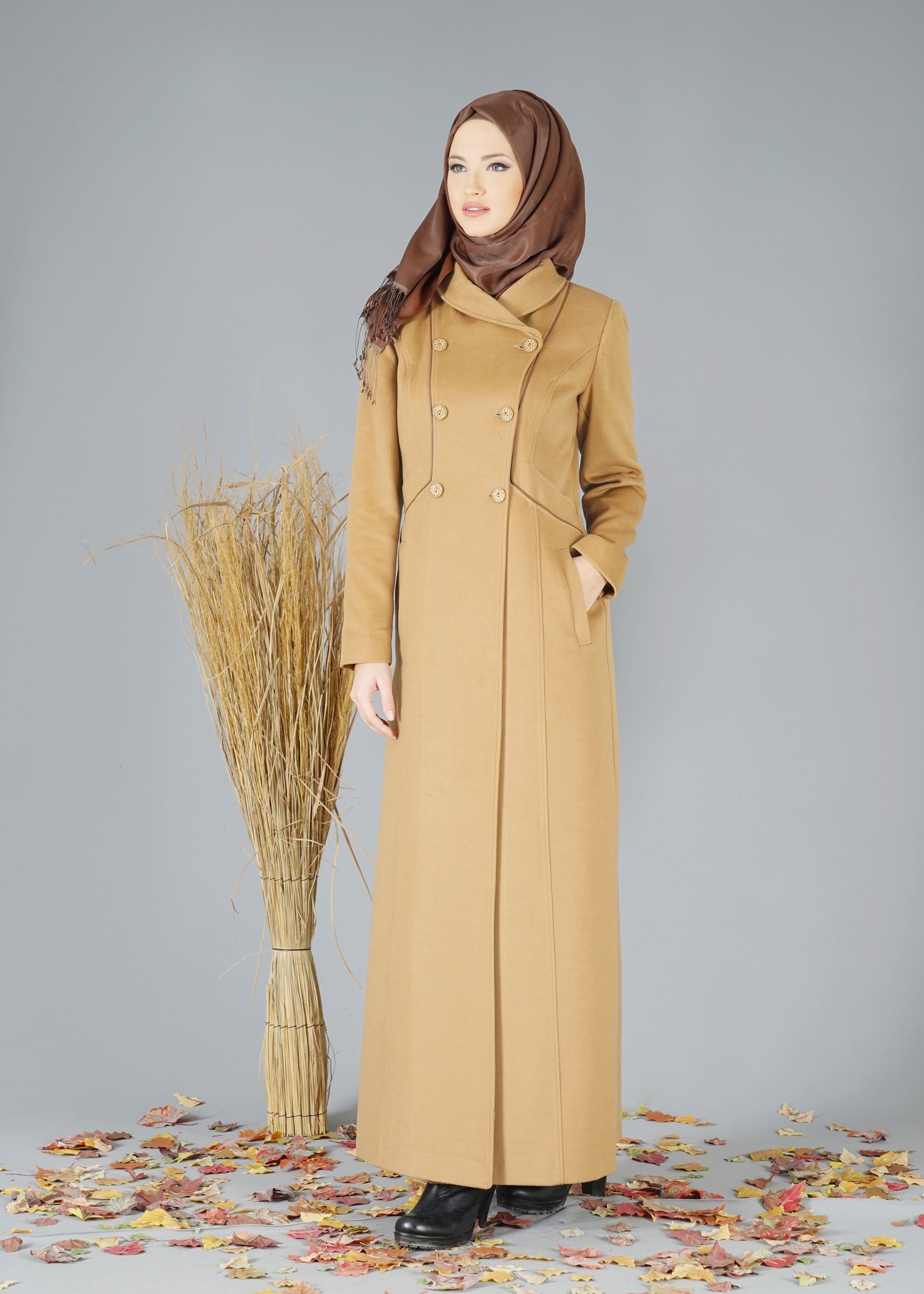 Tesettür giyim KAHVE CEPLİ DÜĞMELİ MANTO 9491