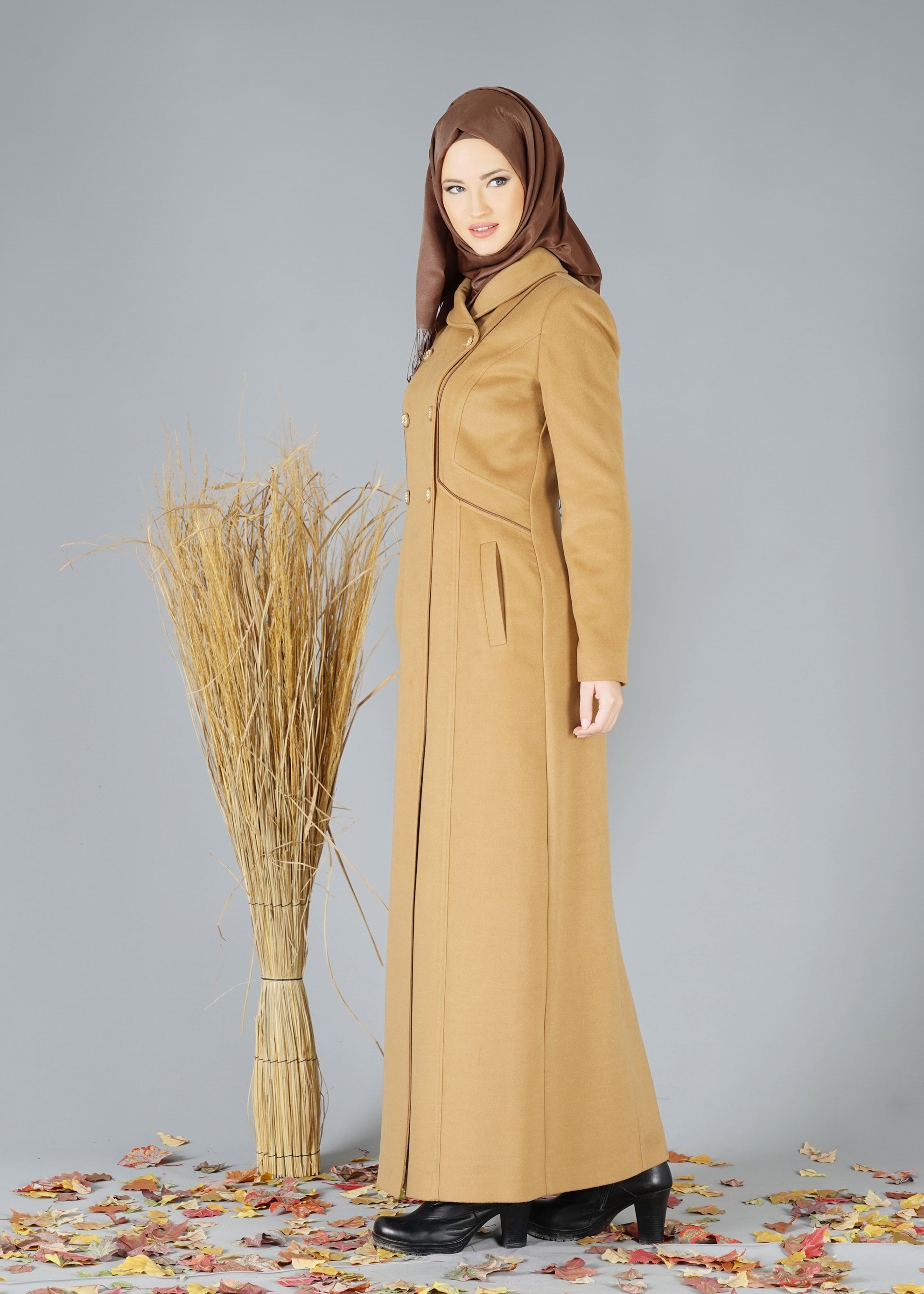 Tesettür giyim KAHVE CEPLİ DÜĞMELİ MANTO 9491