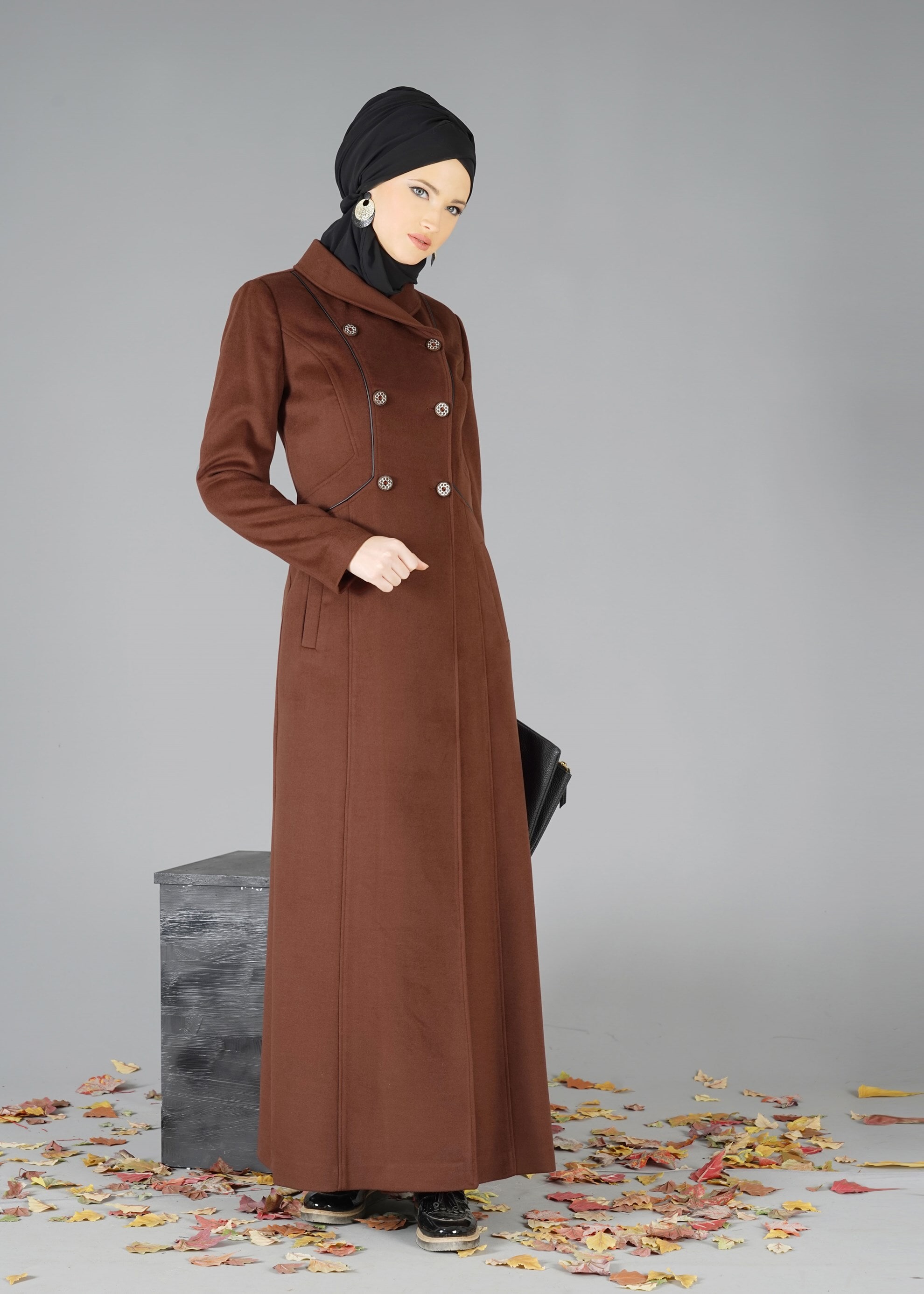 Tesettür giyim TURUNCU CEPLİ DÜĞMELİ MANTO 9491