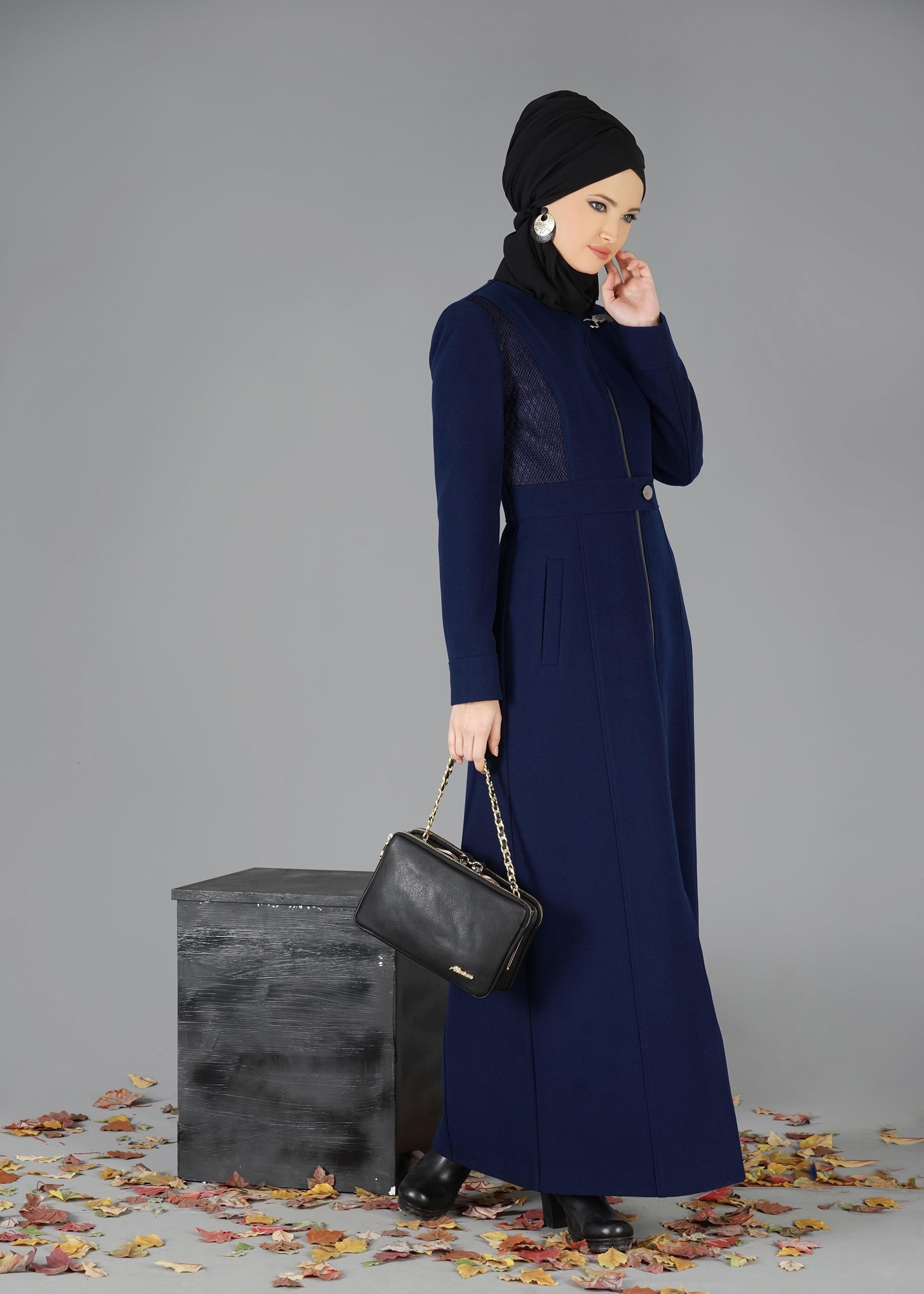Tesettür giyim LACİVERT FERMUARLI DÜĞMELİ MANTO 9525