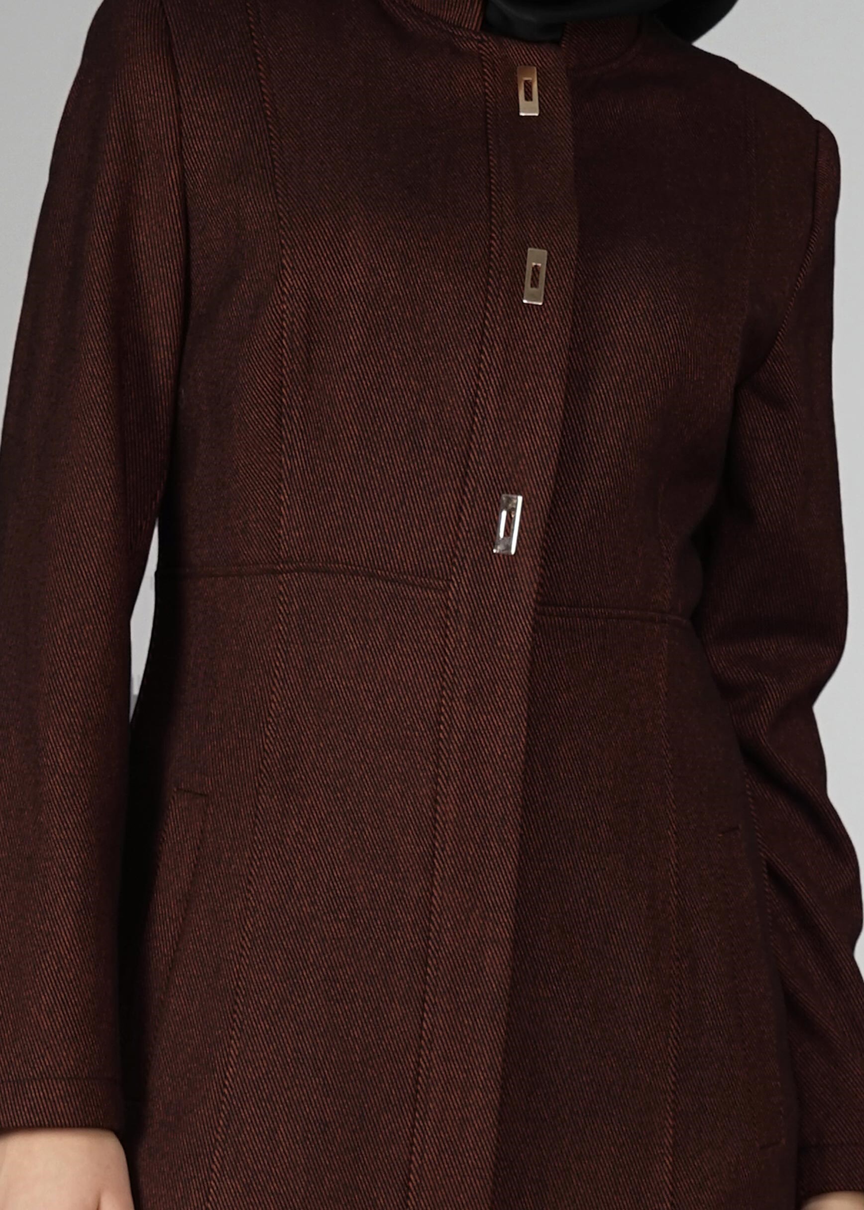 Tesettür giyim TABA HAKİM YAKA MANTO 9570