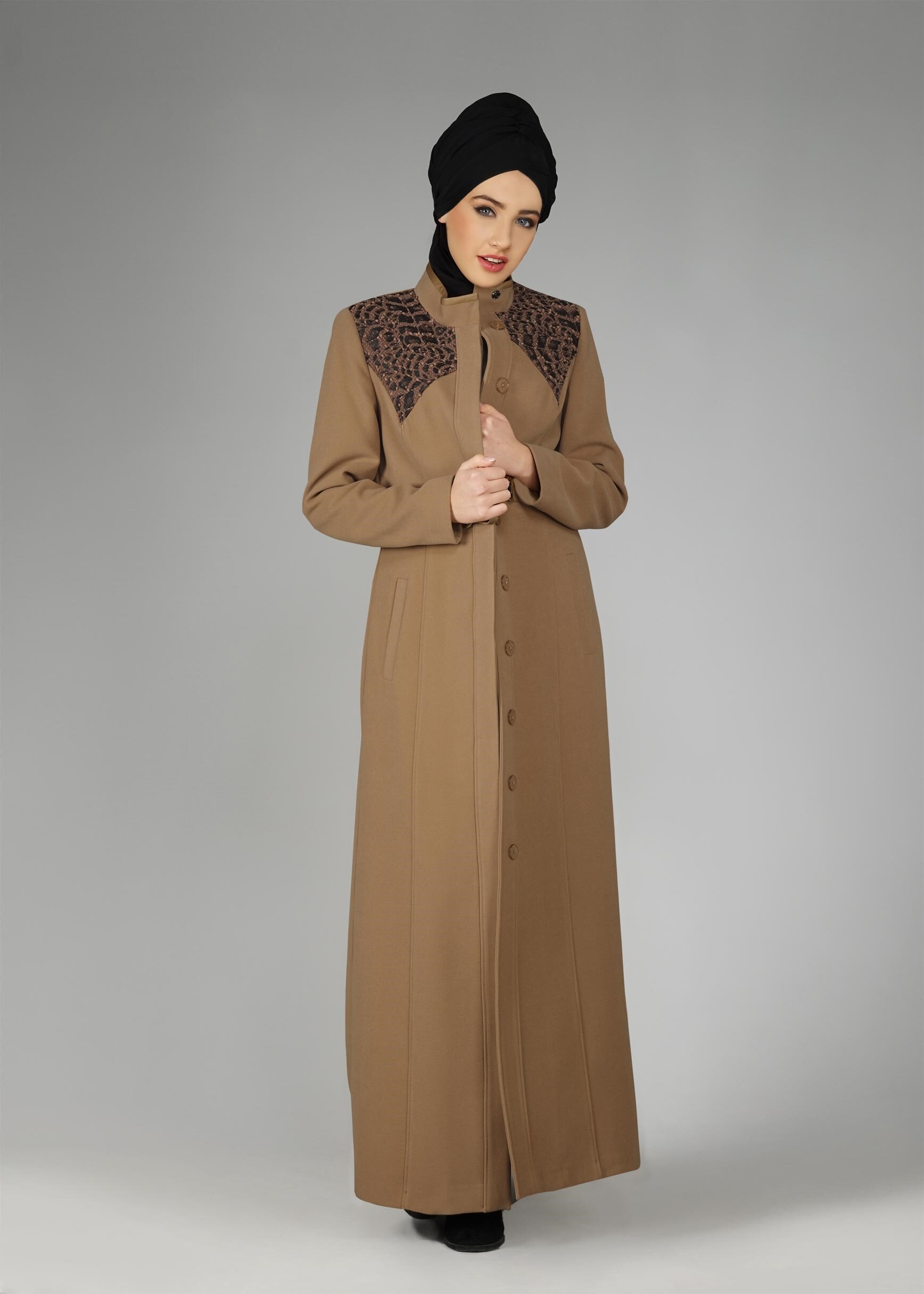 Tesettür giyim KAHVE OMUZ DETAYLI KAŞE MANTO 9572