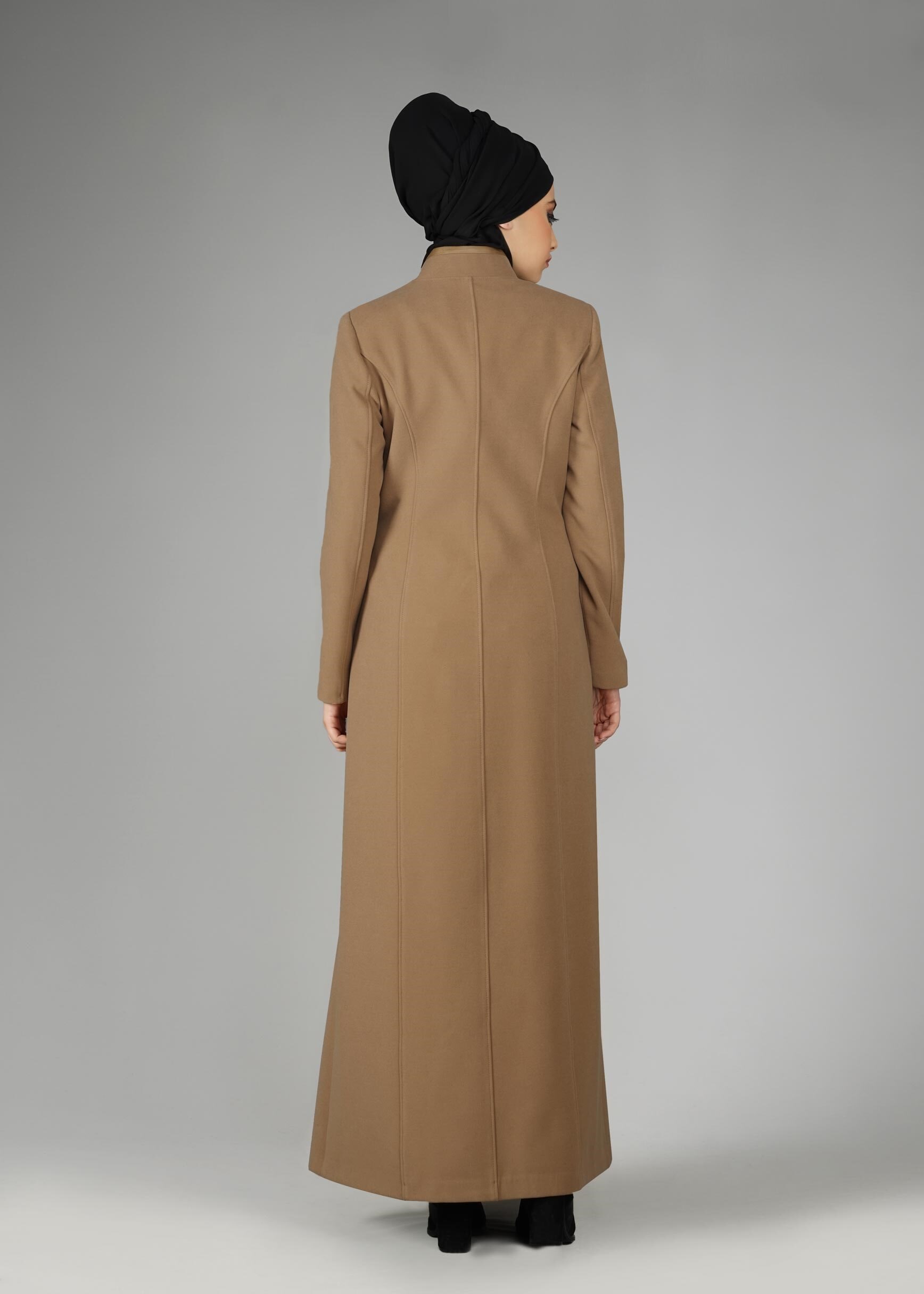 Tesettür giyim KAHVE OMUZ DETAYLI KAŞE MANTO 9572