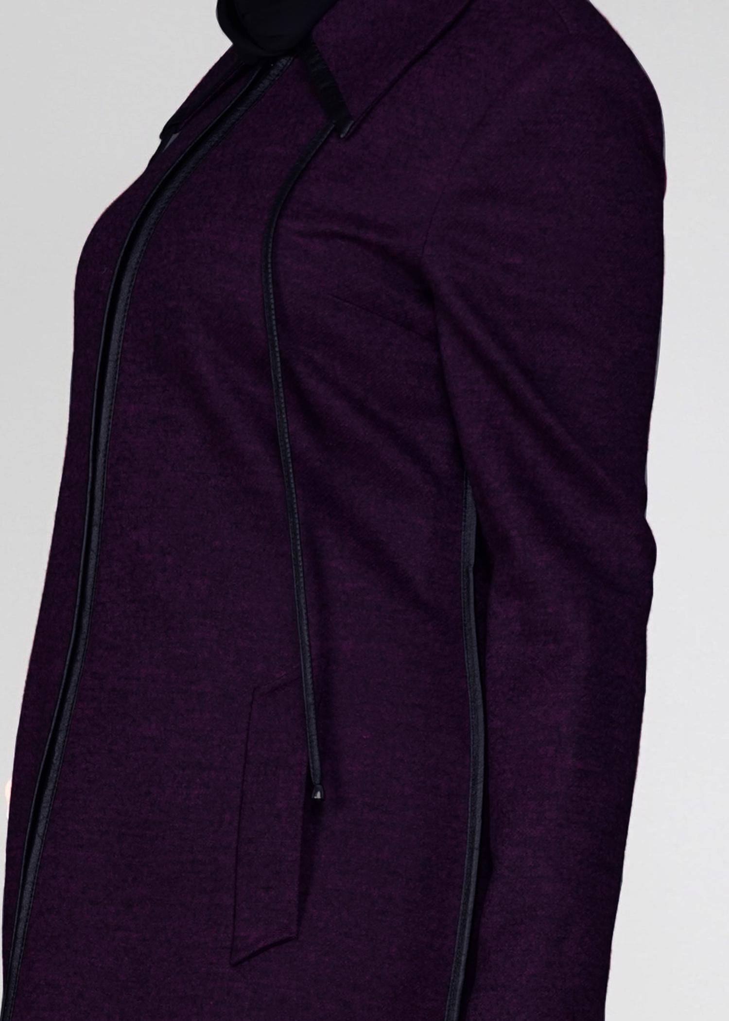 Tesettür giyim MOR CEPLİ MANTO 9587