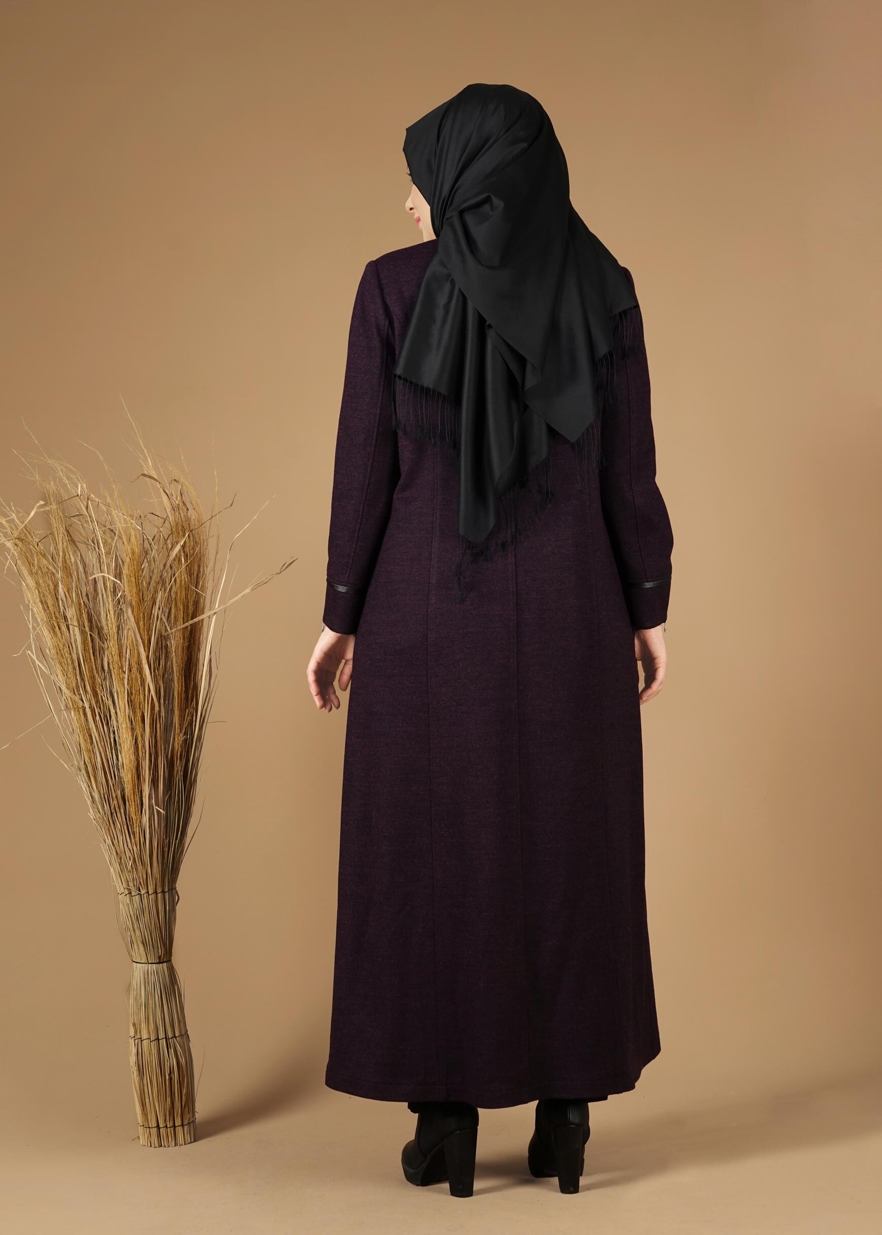 Tesettür giyim MÜRDÜM FERMUARLI KAŞE MANTO 9588