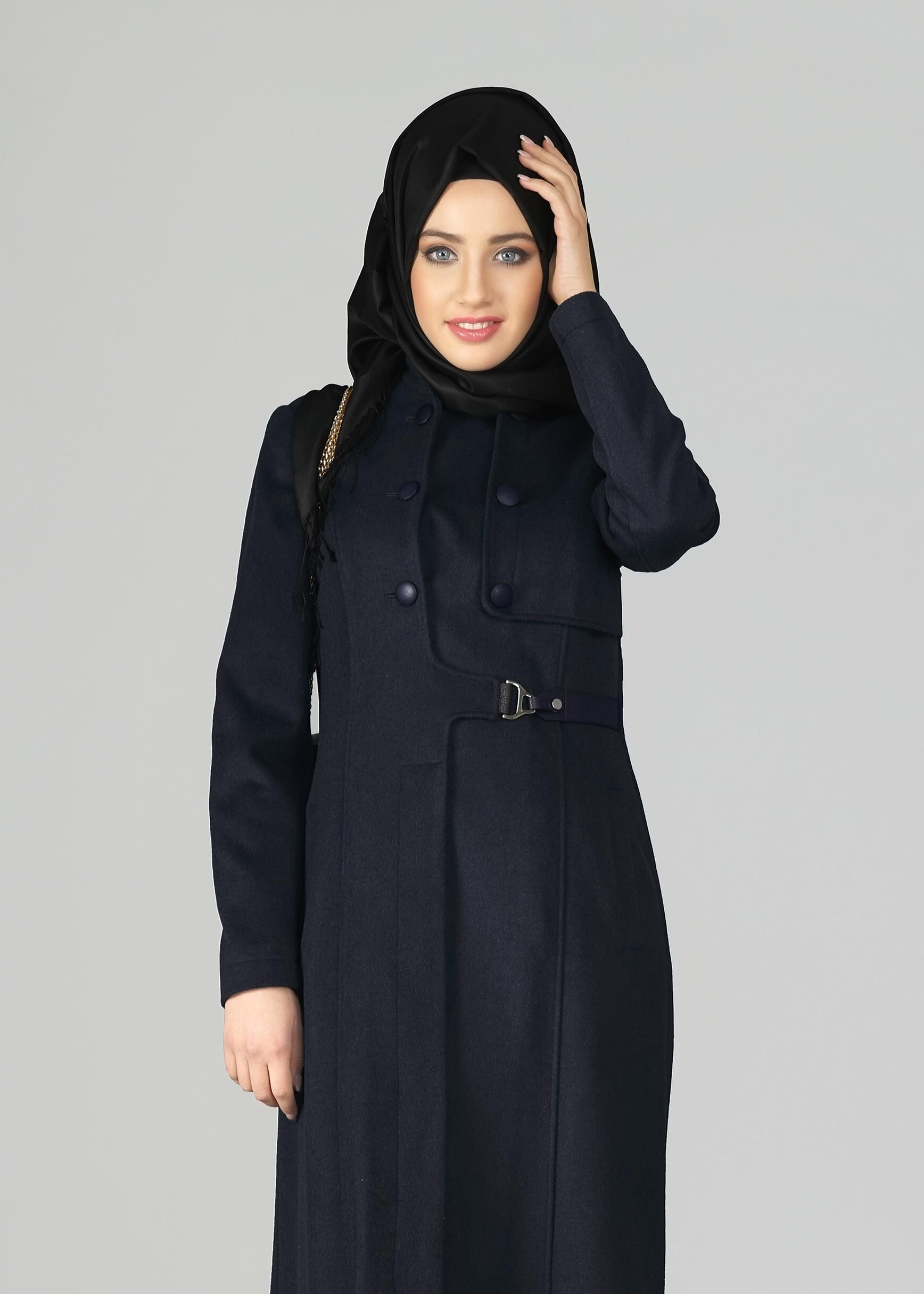 Tesettür giyim LACİVERT DÜĞME DETAYLI MANTO 9590