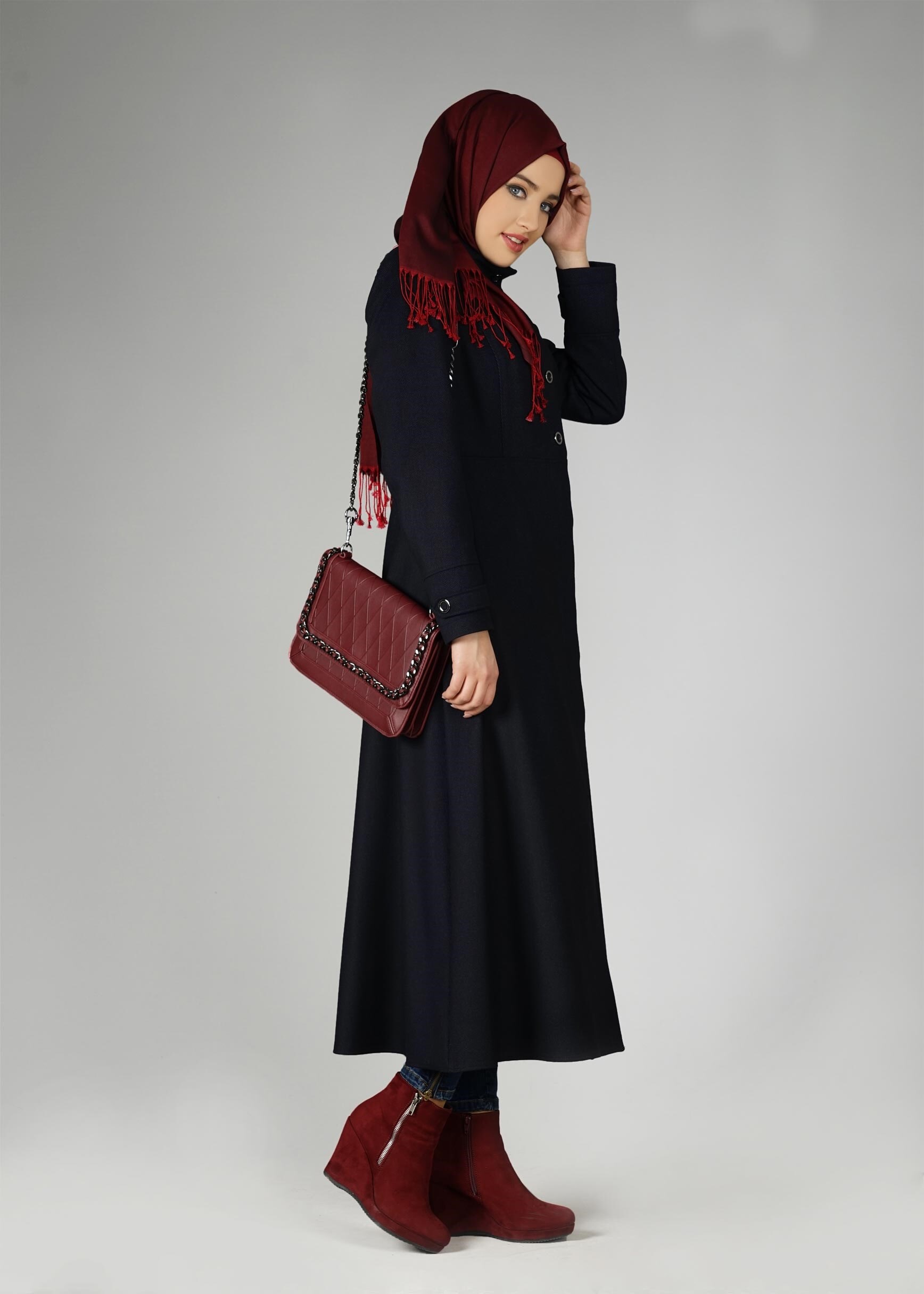 Tesettür giyim LACİVERT HAKİM YAKA MANTO 9591