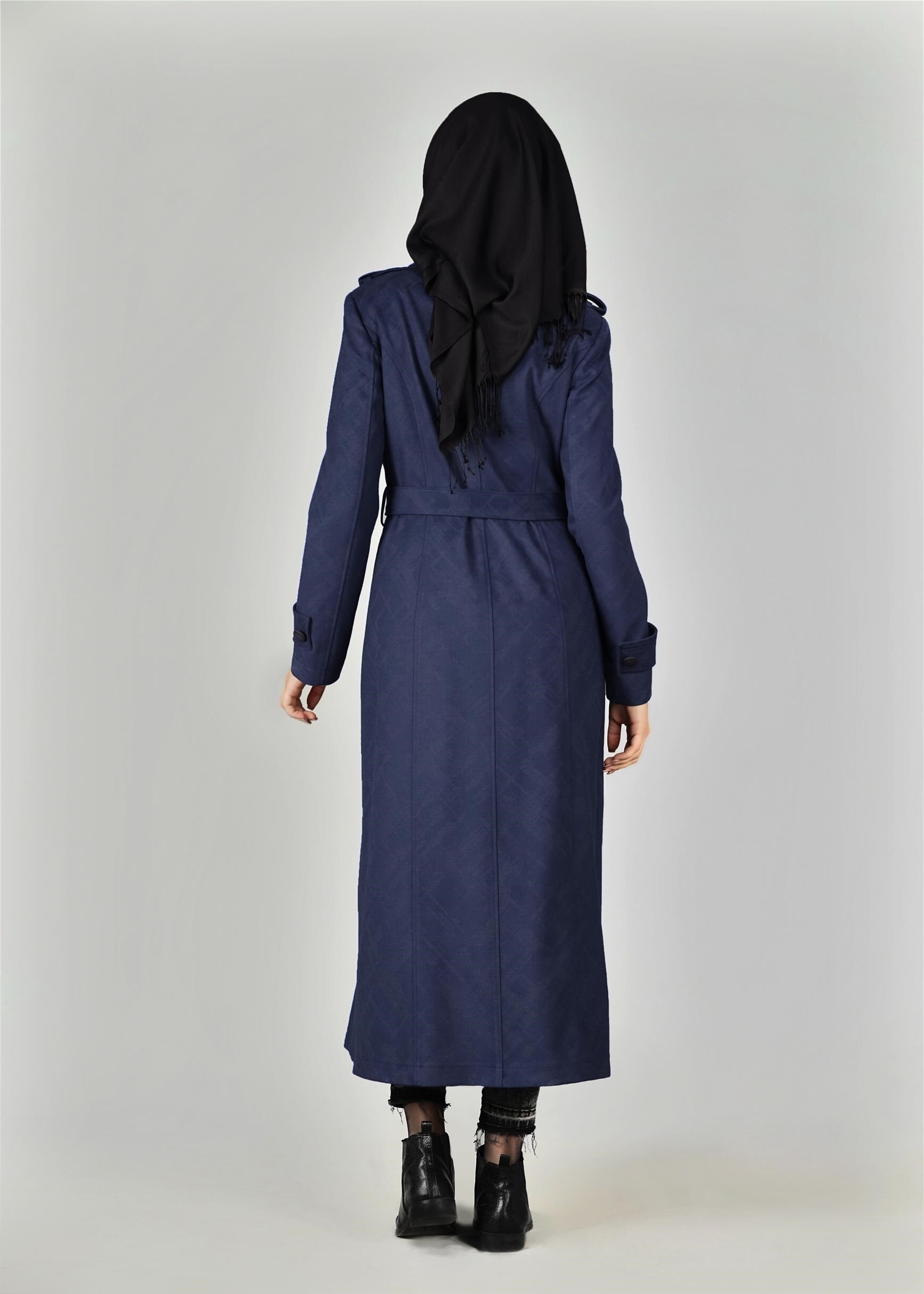 Tesettür giyim LACİVERT KUŞAKLI DÜĞMELİ MANTO 9592