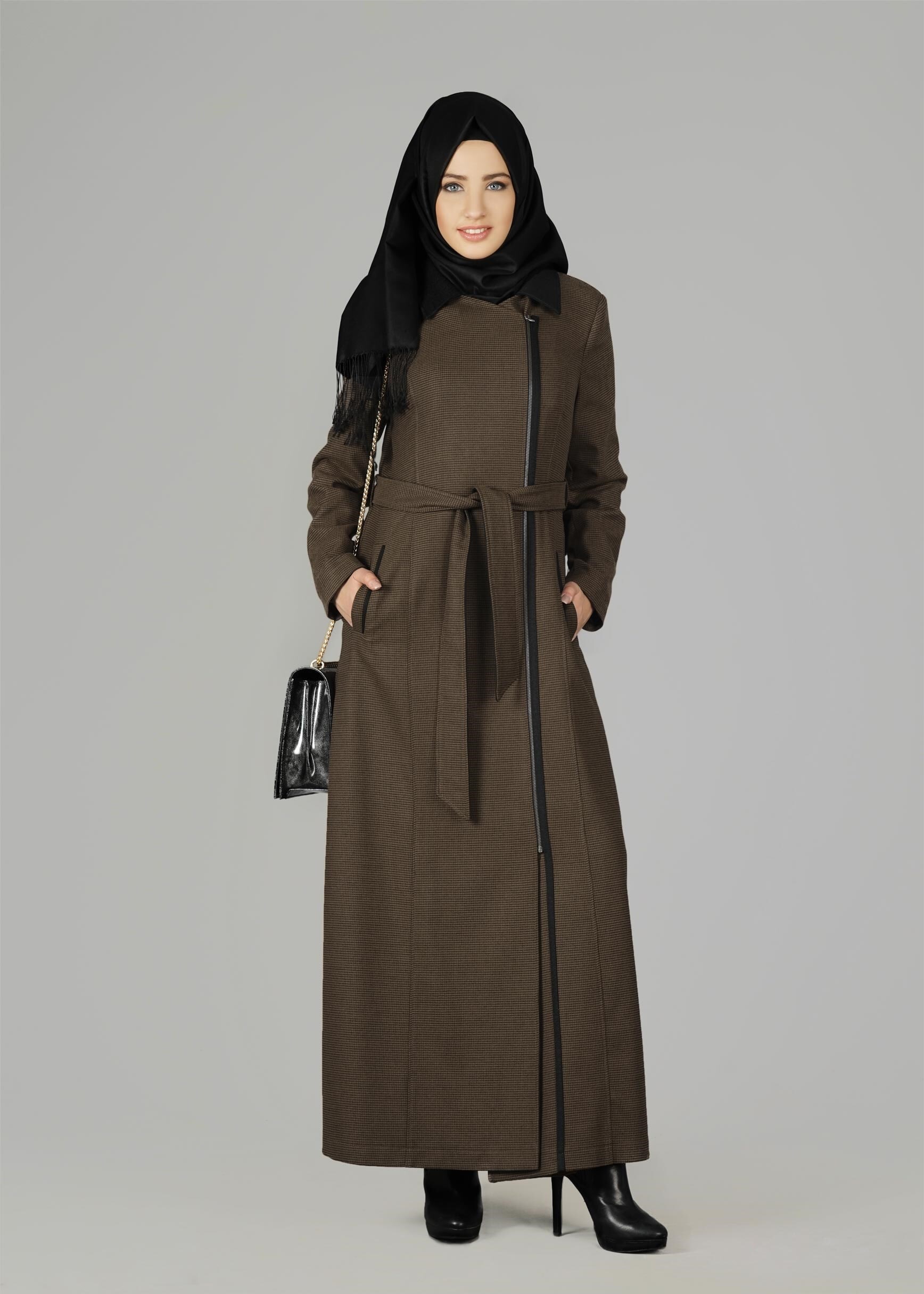 Tesettür giyim KAHVE ERKEK YAKA FERMUARLI MANTO 9603