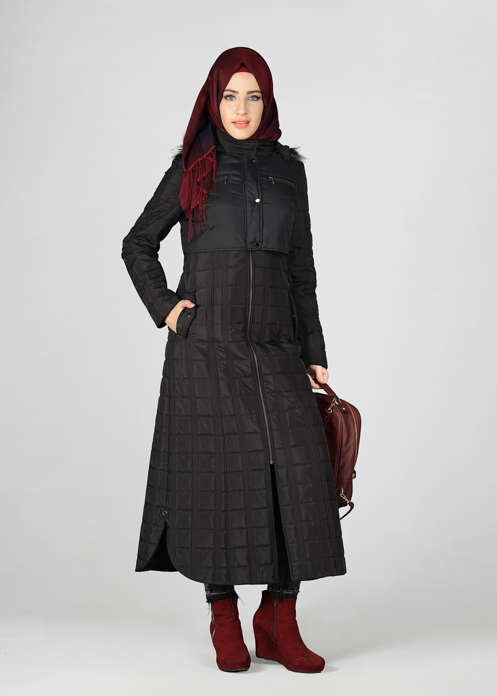 Tesettür giyim SİYAH 9622 MANTO