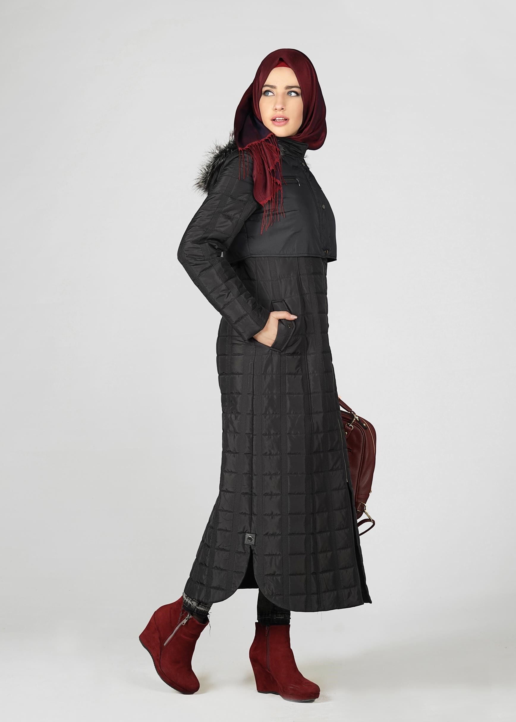 Tesettür giyim SİYAH 9622 MANTO